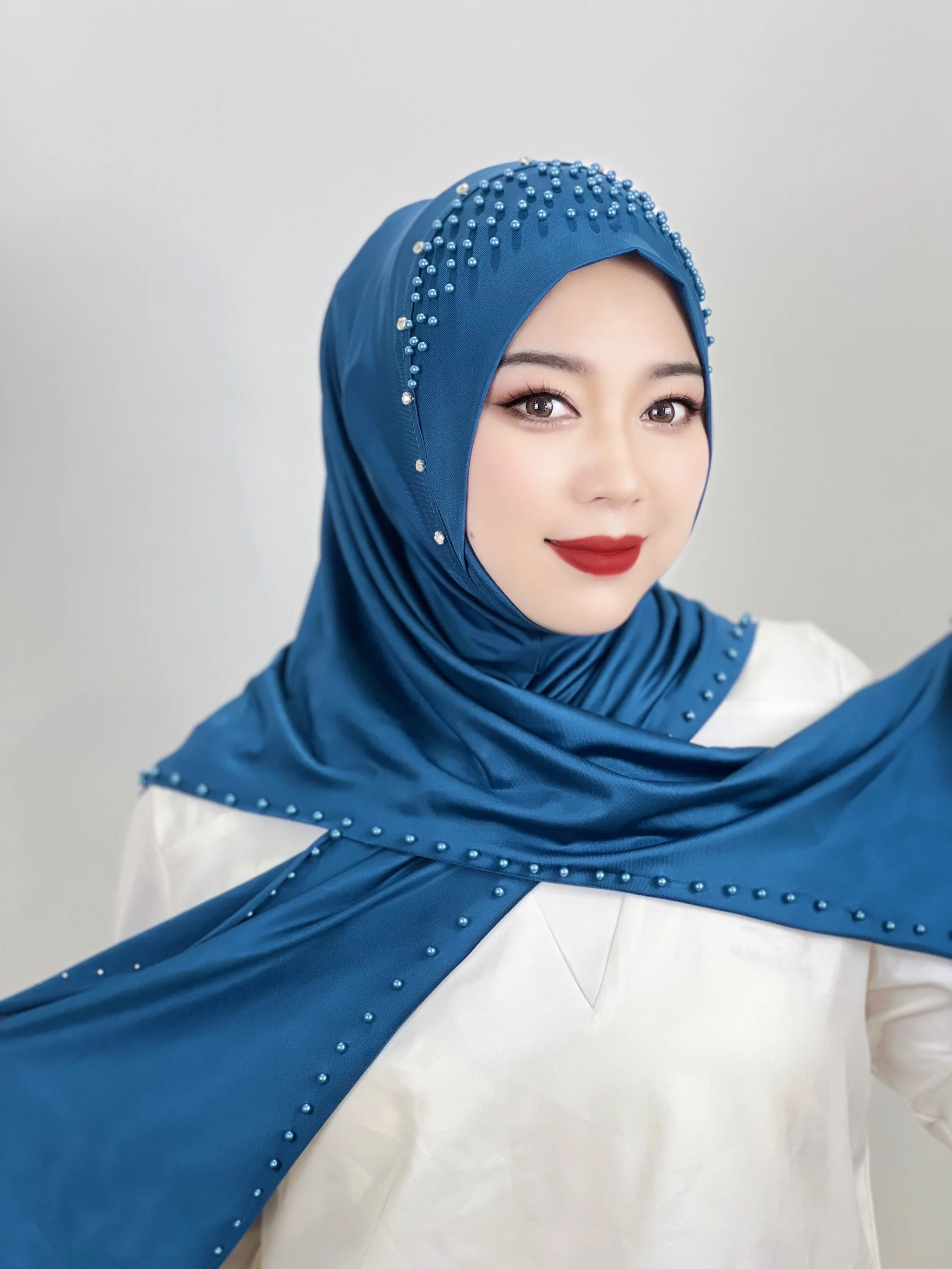 Muslim Hijab Solid Color Beaded Arab Hijab Long Hijab Women Hijab Beaded Soft and Easy to Wear Hijab Turkish Head Wrap Scarf