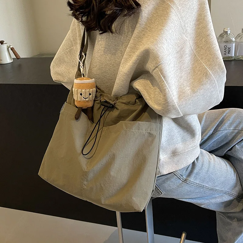 

Nylon Cloth Bag, Women's Tote Bag, Large Capacity, Summer Can Be Crossbody Versatile Shoulder Class Commuter Bag