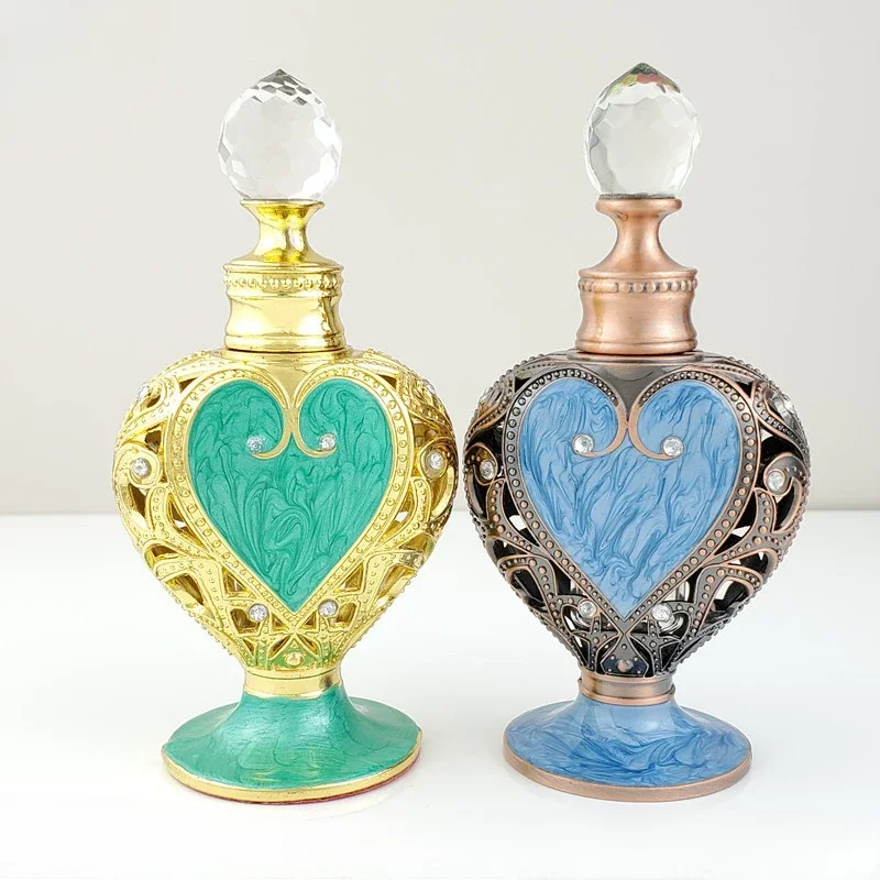 

2Pcs 12ml Heart-shaped Perfume Bottle, Essence Sub-bottle, Retro Essential Oil Bottle, Metal Glass Bottle