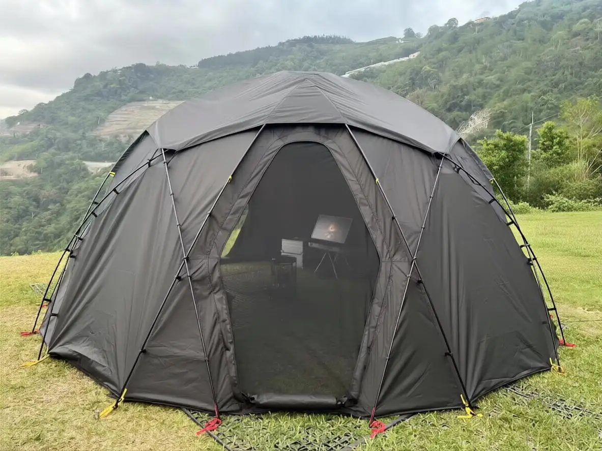 Hot-selling Custom Ball Tent Large Capacity Camping Tent Waterproof Outdoor Stable Structure UV