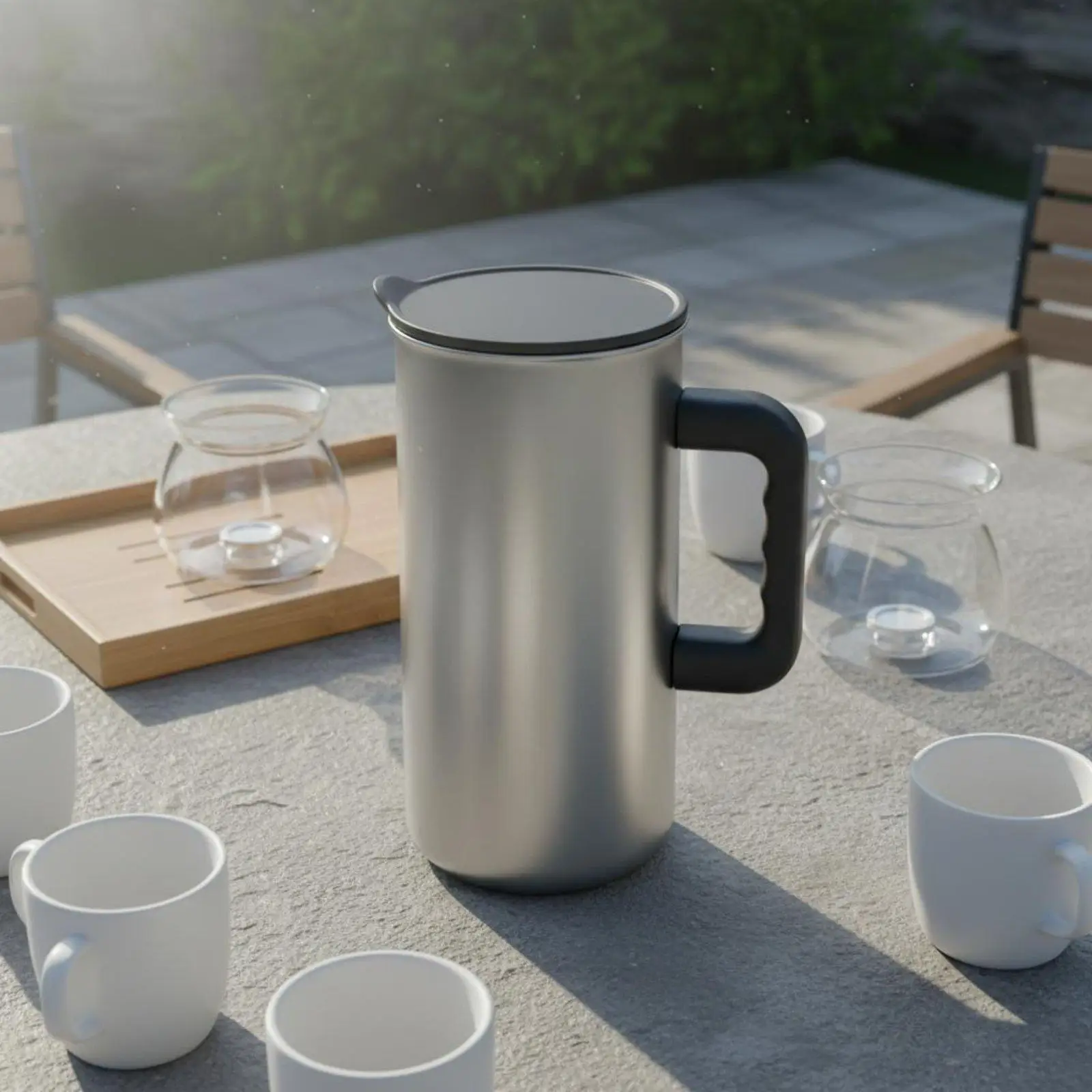 Metal Kitchen Pitcher Shatterproof Insulated Beverage Carafe with Ergonomic Handle for Home and Office
