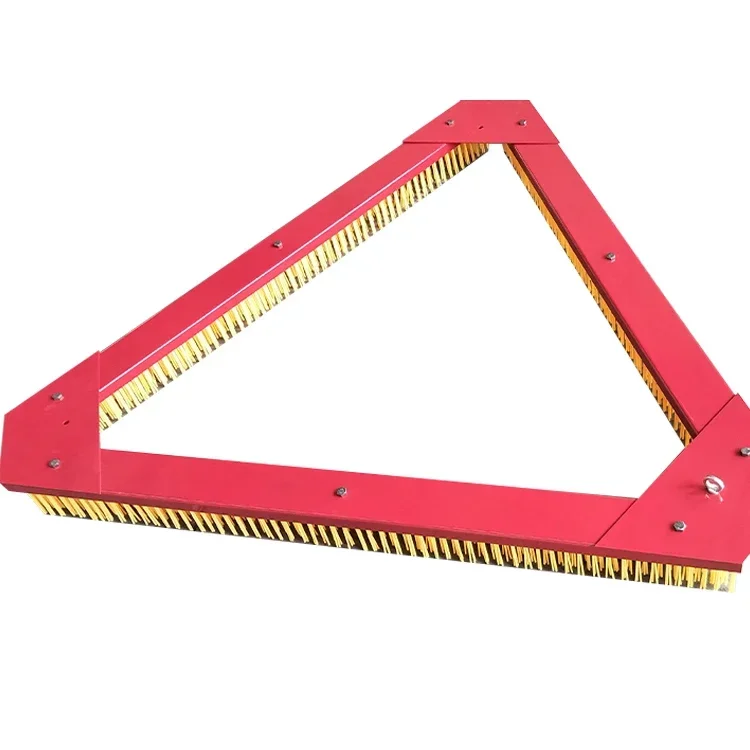 فرشاة العشب الاصطناعية المثلثة معنقدة لملعب كرة القدم، فرشاة صيانة العشب الاصطناعي لتغليف الرمال #2