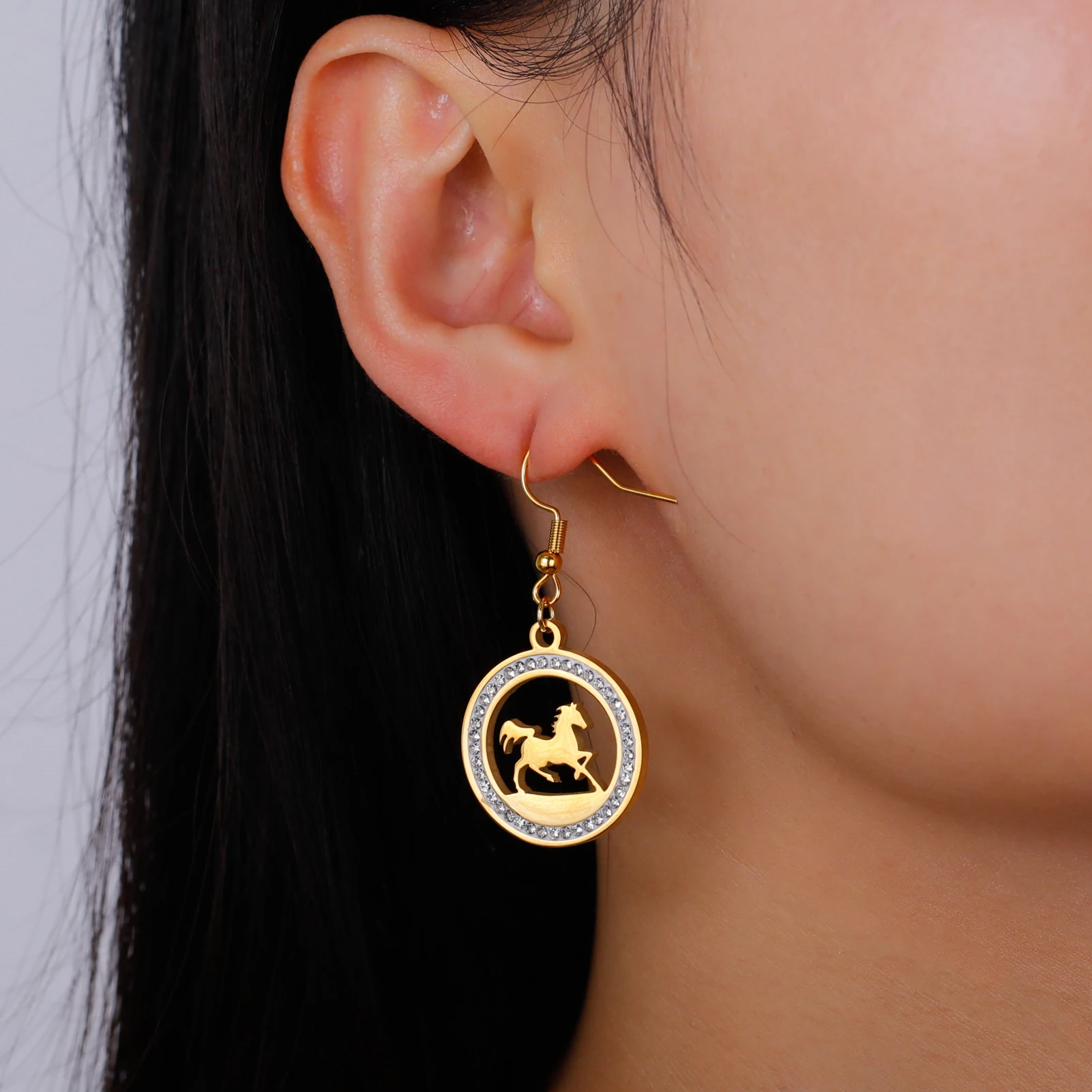 Skyrim Cool Running Horse Drop Earrings Women Girls Stainless Steel Clear Zircon Round Earrings Gold Color Animal Jewelry Gift