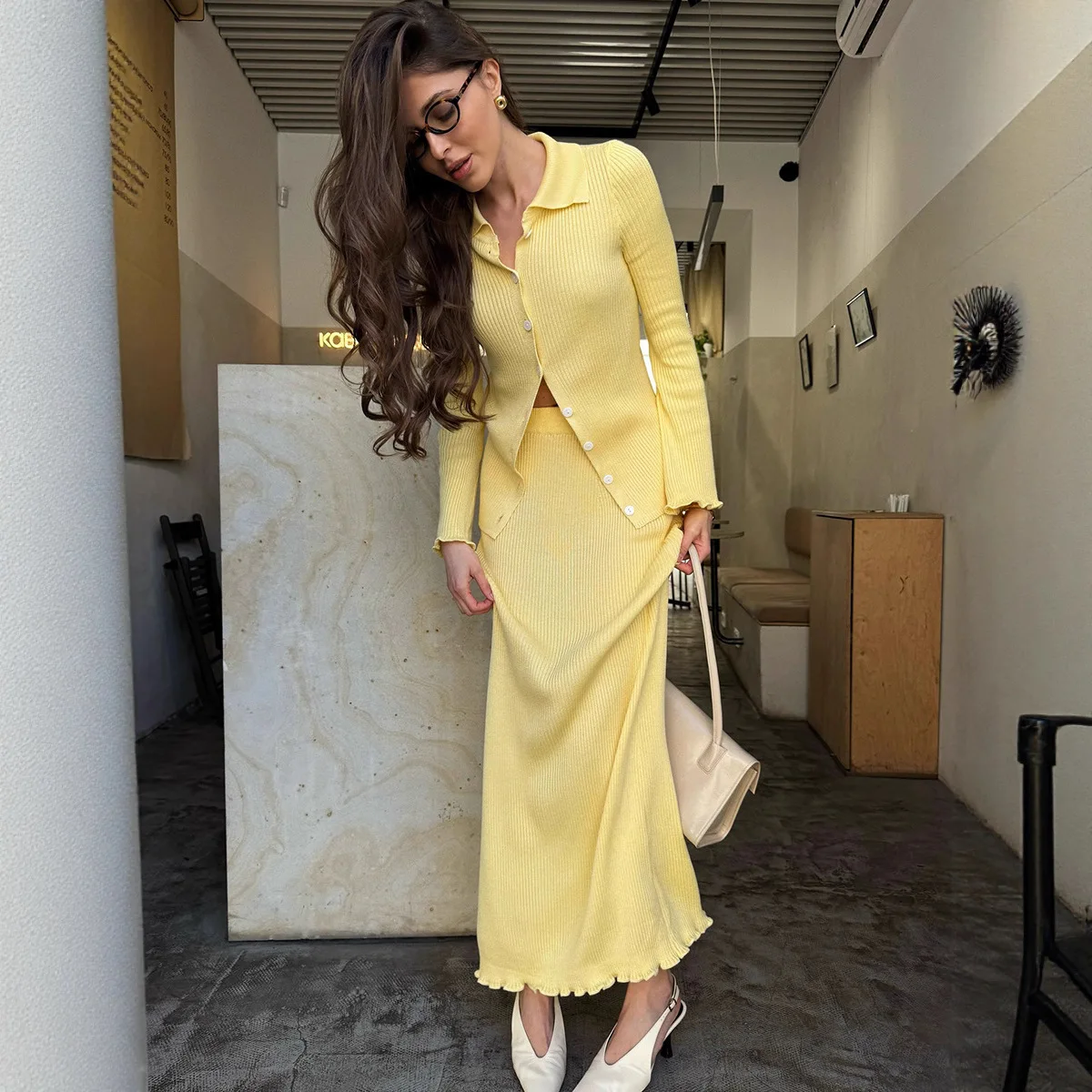 

Женский вязаный комплект из 2 предметов, однобортный женский кардиган с отложным воротником, облегающая облегающая юбка с рюшами для женщин