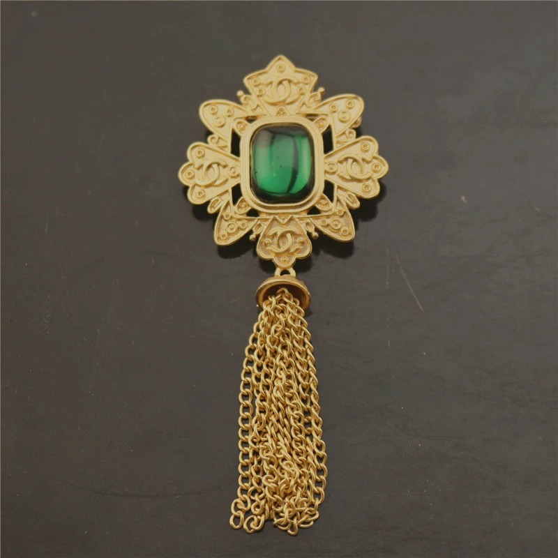 خمر مستوحاة الزجاج الأخضر حجر شرابة مربع ماتي النمط الملكي بروش الكلاسيكية شرابة بروش معطف المينا دبوس #2