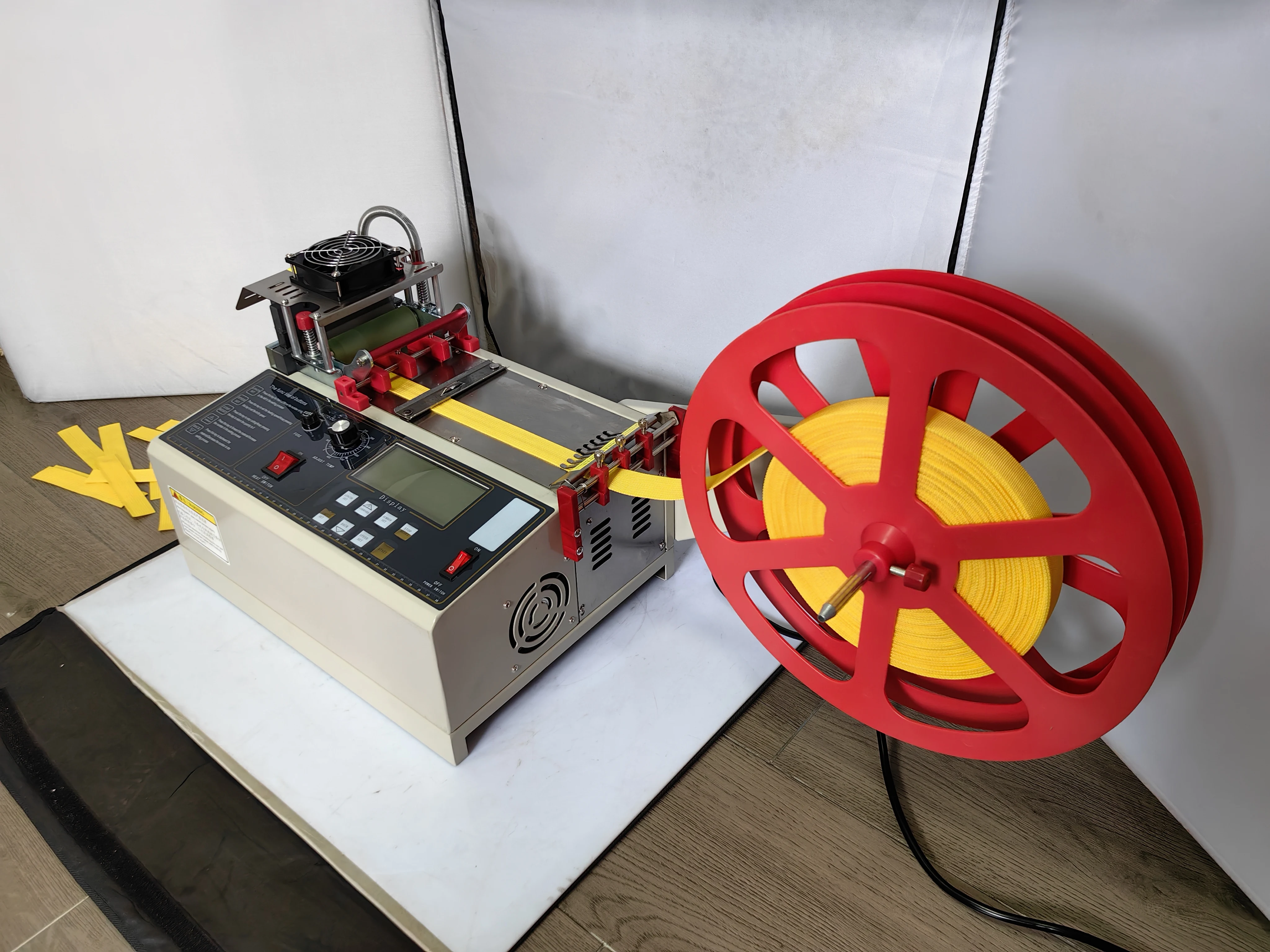 988T Computer automatic hot and Cold Cloth belt cutting machine  ,magic adhesive tape zipper webbing elastic belt cutter