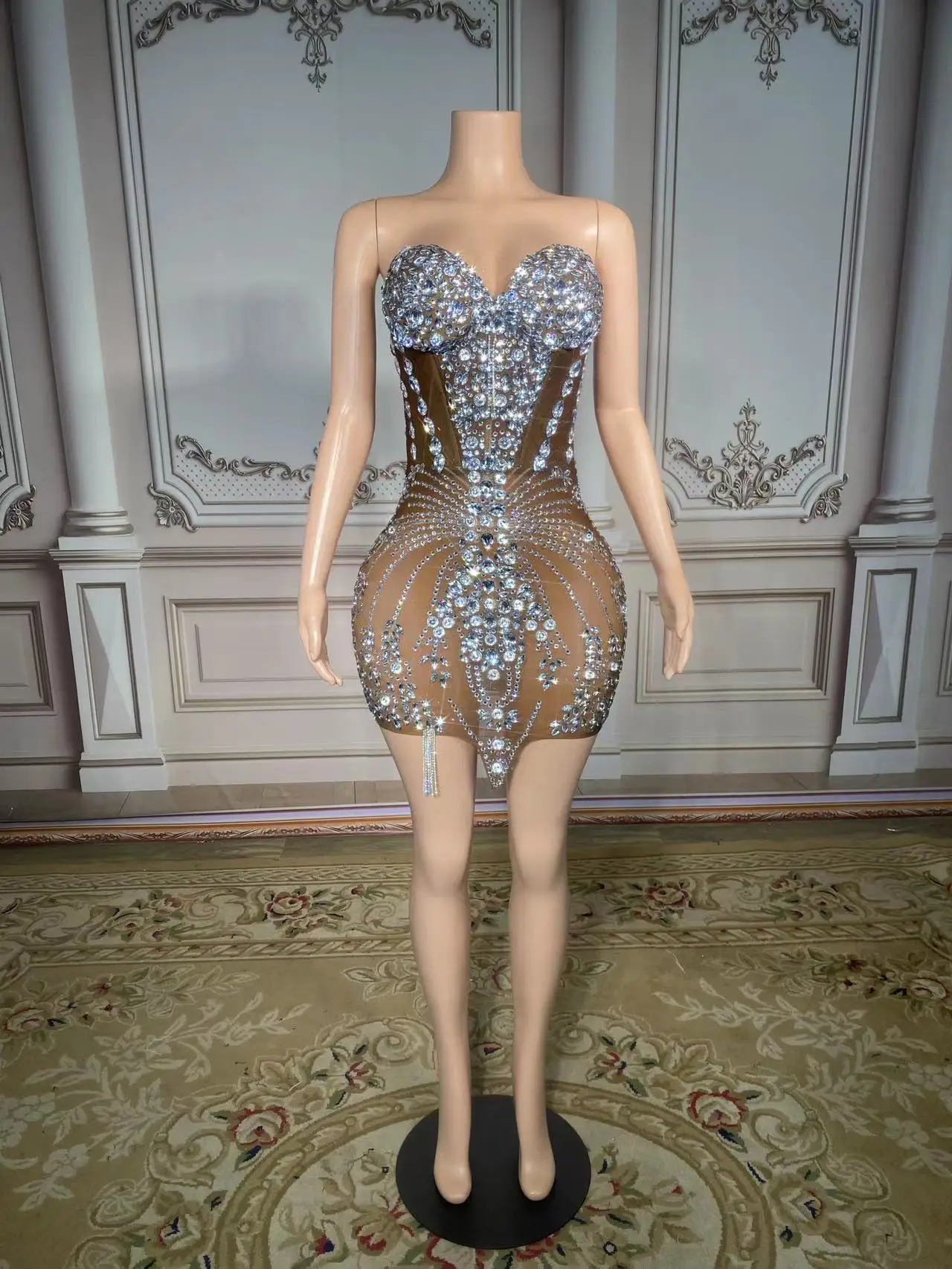 

Glisten Silver Crystals Finges Transparent Dress Rhinestones Chains Outfit Costume Birthday Celebrate Sexy Stage