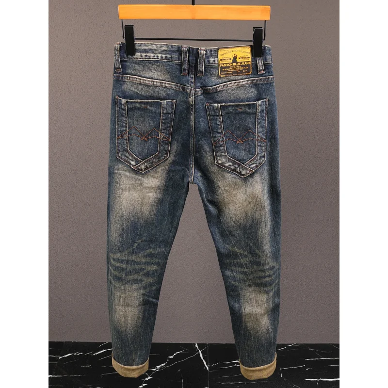 

Осенне-зимние классические джинсы в стиле ретро, мужские прямые брюки с маленькими штанинами, уличный тренд, ностальгические рваные брюки