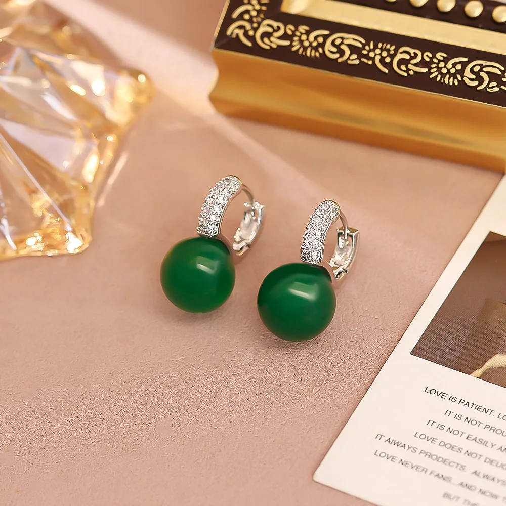 

Natural green agate new Chinese style retro earrings high-end elegant temperament versatile earrings earrings for women