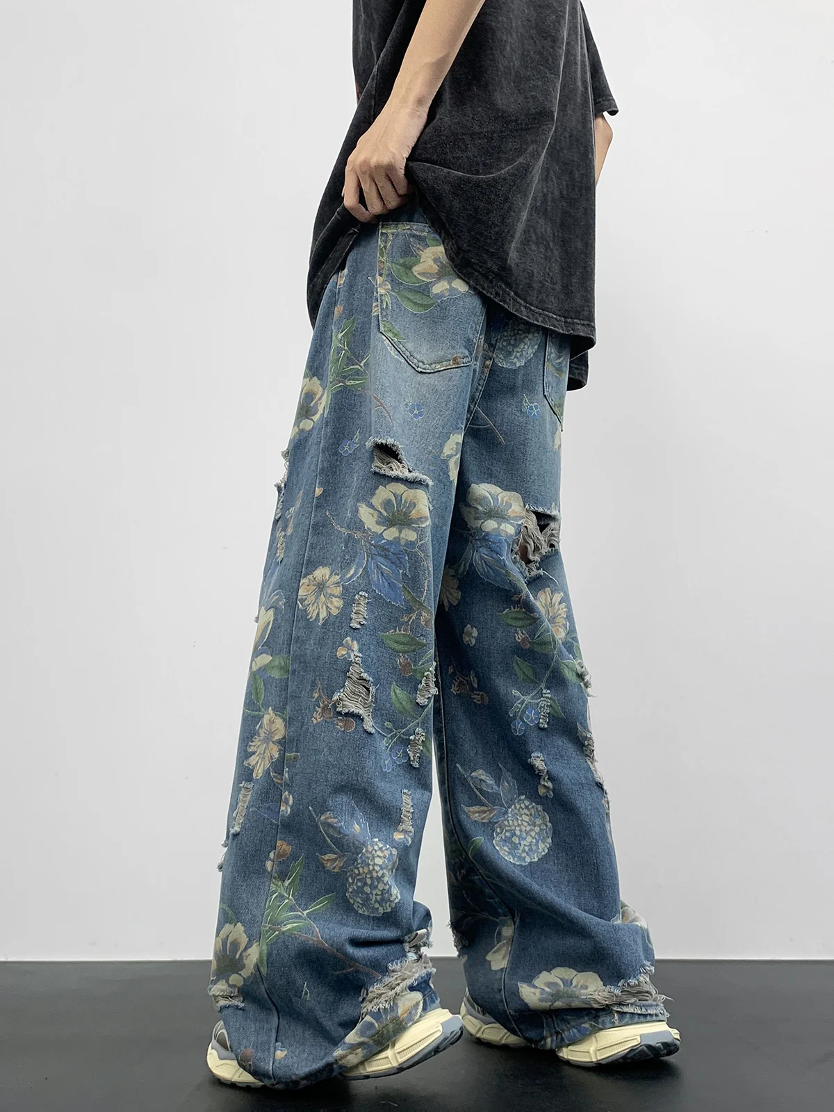 Zomer Dunne Gescheurde Jeans Heren Casual Broek Met Rechte Pijpen Trendy Merk Jeugd Gewassen En Cool Broek Met Bloemenprint Denim Broek