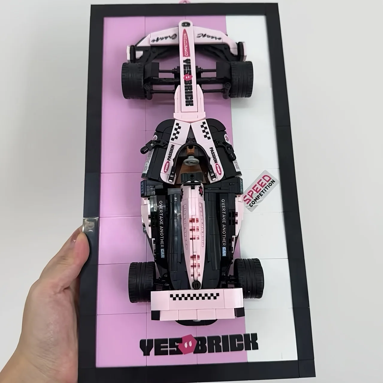 

Набор строительных блоков для гоночного автомобиля, два варианта размещения: на столе или на стене, съемная базовая пластина, набор строительных блоков для гоночного автомобиля, набор строительных блоков для спортивного автомобиля для взрослых, подходит д