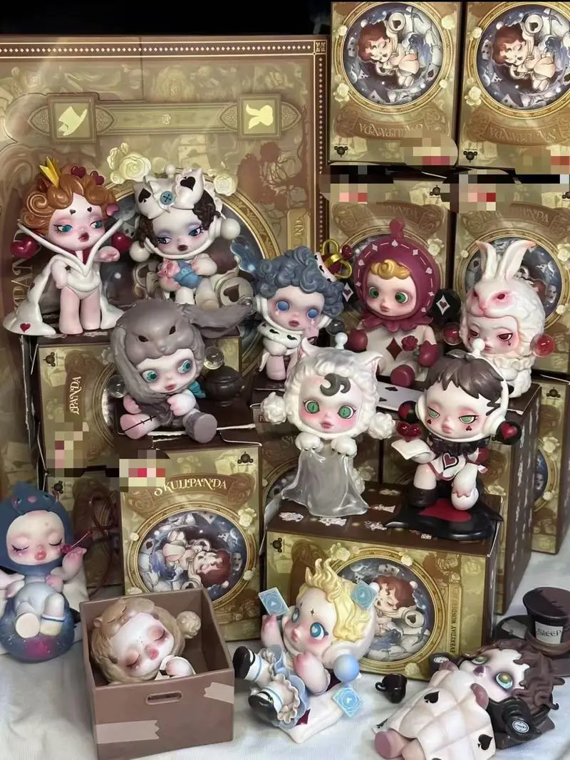 

Blind Box Skullpanda Everyday Wonderland Kawaii Model Toy Cute Creative Surprise Box Hand-Made Toy Room Ornaments Birthday Gifts