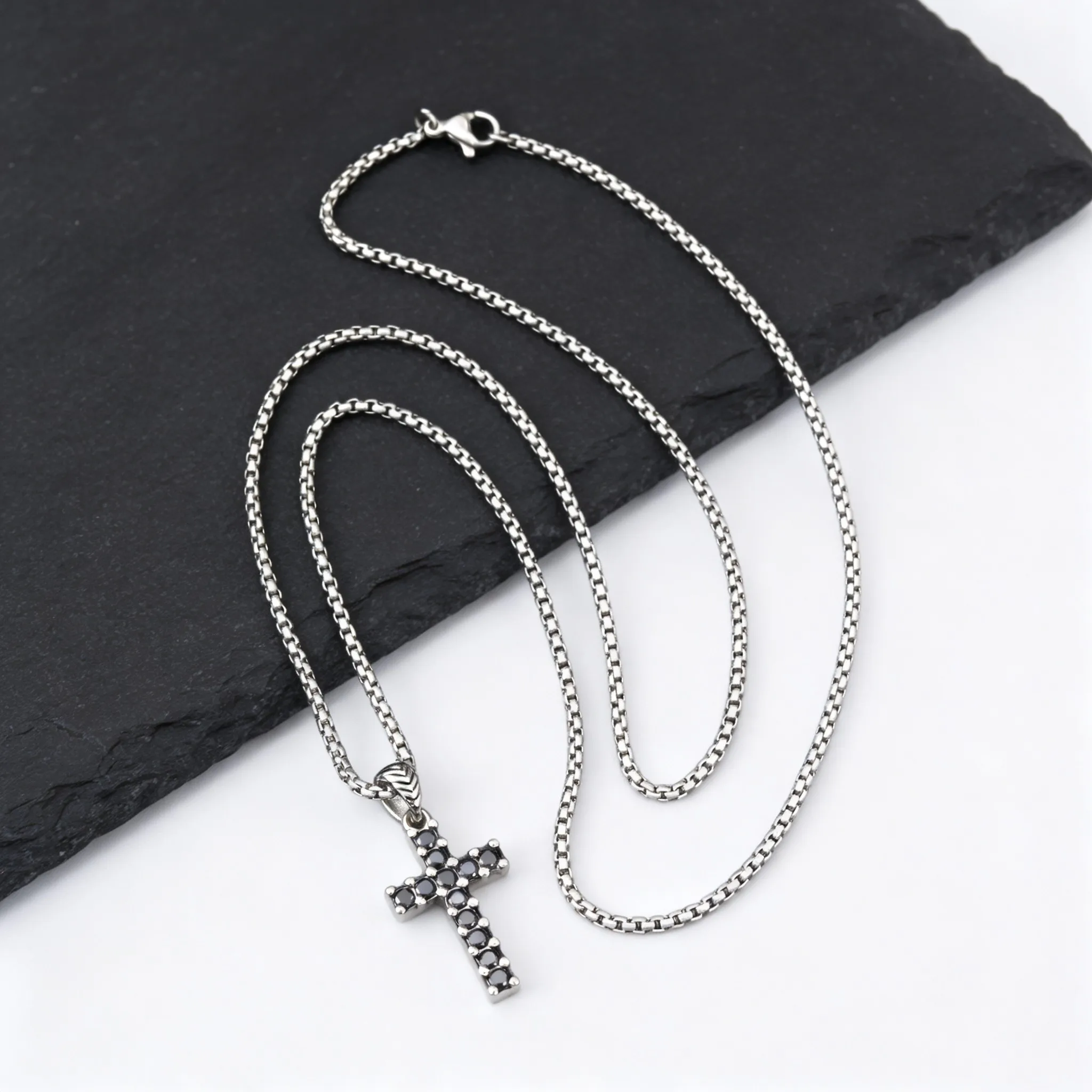 Hip-Hop Herren-Kreuzkette, Schwarze AAA Kubikzirkonia Edelstahl-Kreuzanhänger-Halskette, Geburtstagsgeschenk Männerschmuck – Detail 3