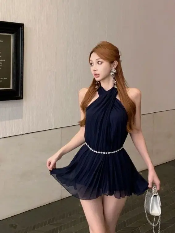 Abito senza spalline con scollo all'americana pieghettato in tinta unita Abito da donna con cut-out in chiffon con gonna a pieghe accattivante in vita di nuovo stile estivo 2025