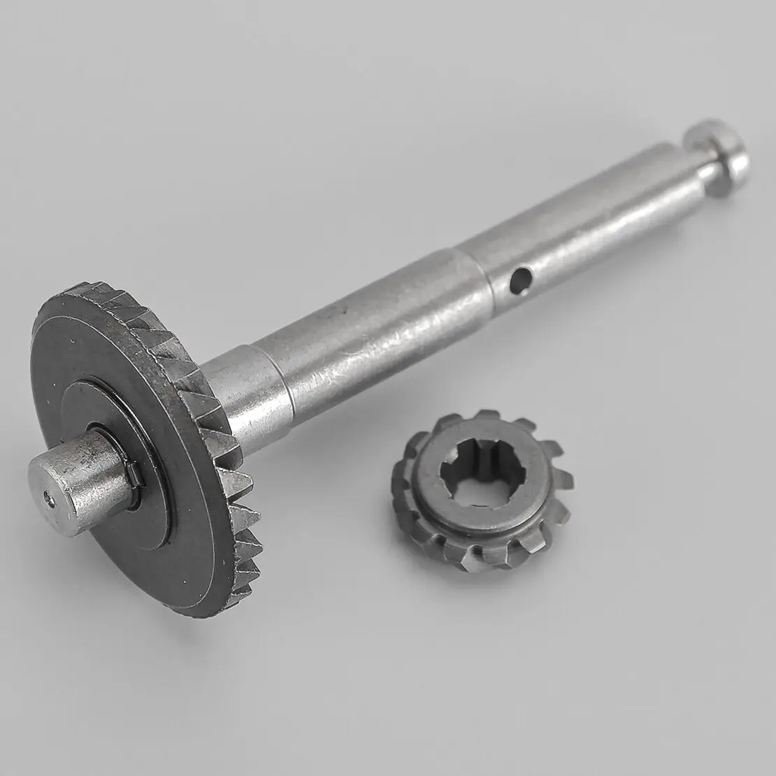 

Комплект вала пропеллера шестерни подходит для 2-тактного подвесного двигателя Hangkai 3,5 л.с., 3,6 л.с., 4,0 л.с., серая сталь