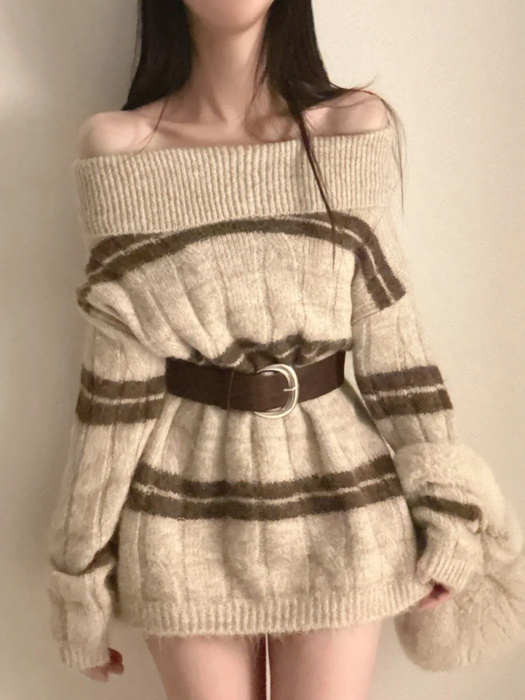 

Women's Soft Knitted Stripe Sweater One-oulder Design Winter New Sle Belted Casual Wear Comfortable Fit Korean Sle