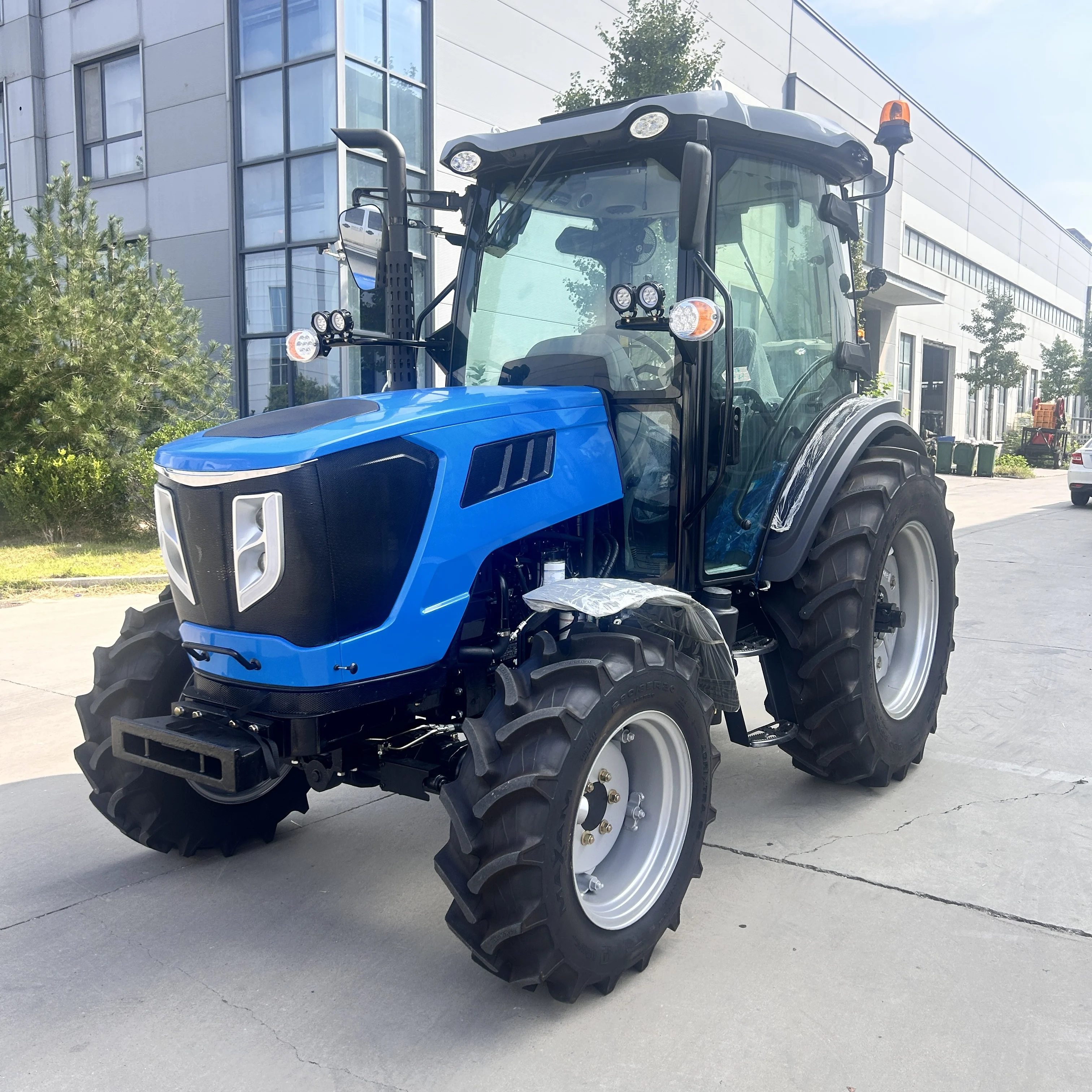 China 80HP 90HPHP Agricultural Tractor With Cab 4WD Diesel Engine Euro 5 EPA CE Machinery