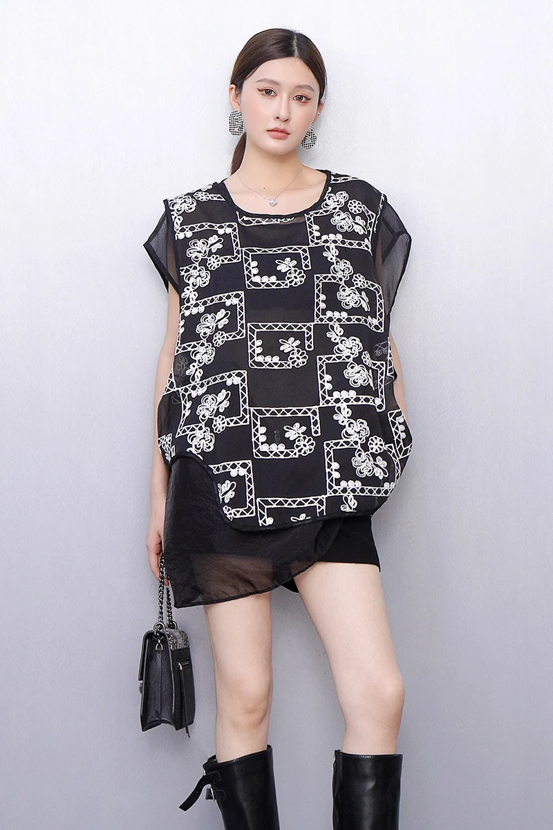 

2025 Summer New Fashion Elegant Women Lace O-Neck Loose T-shirts Short Sleeve Top Female Wholesale J1246
