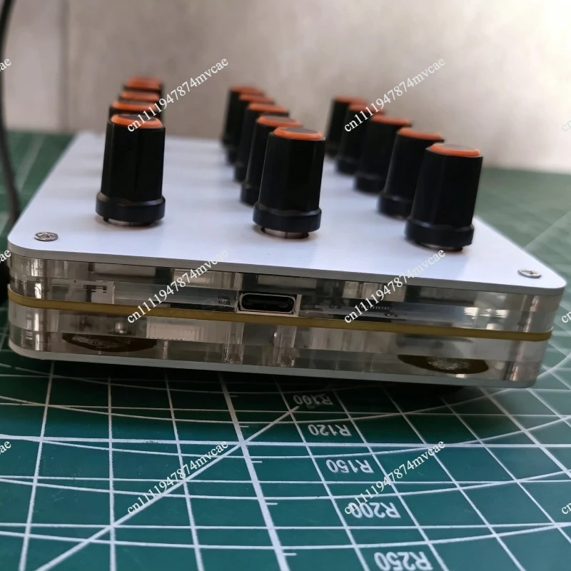 15 Knob Knob Custom CC Information Volume USB-C interface Music Hosting Software MIDI Controller