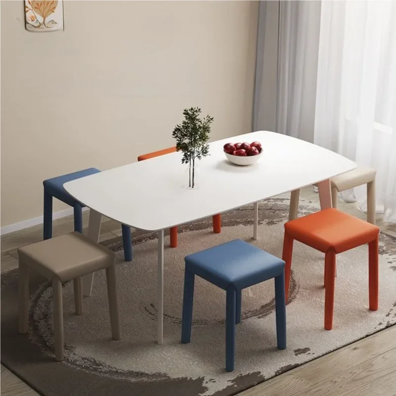 

Nordic luxury saddle stool, Italian minimalist leather dining chair, ergonomic for household or restaurant use