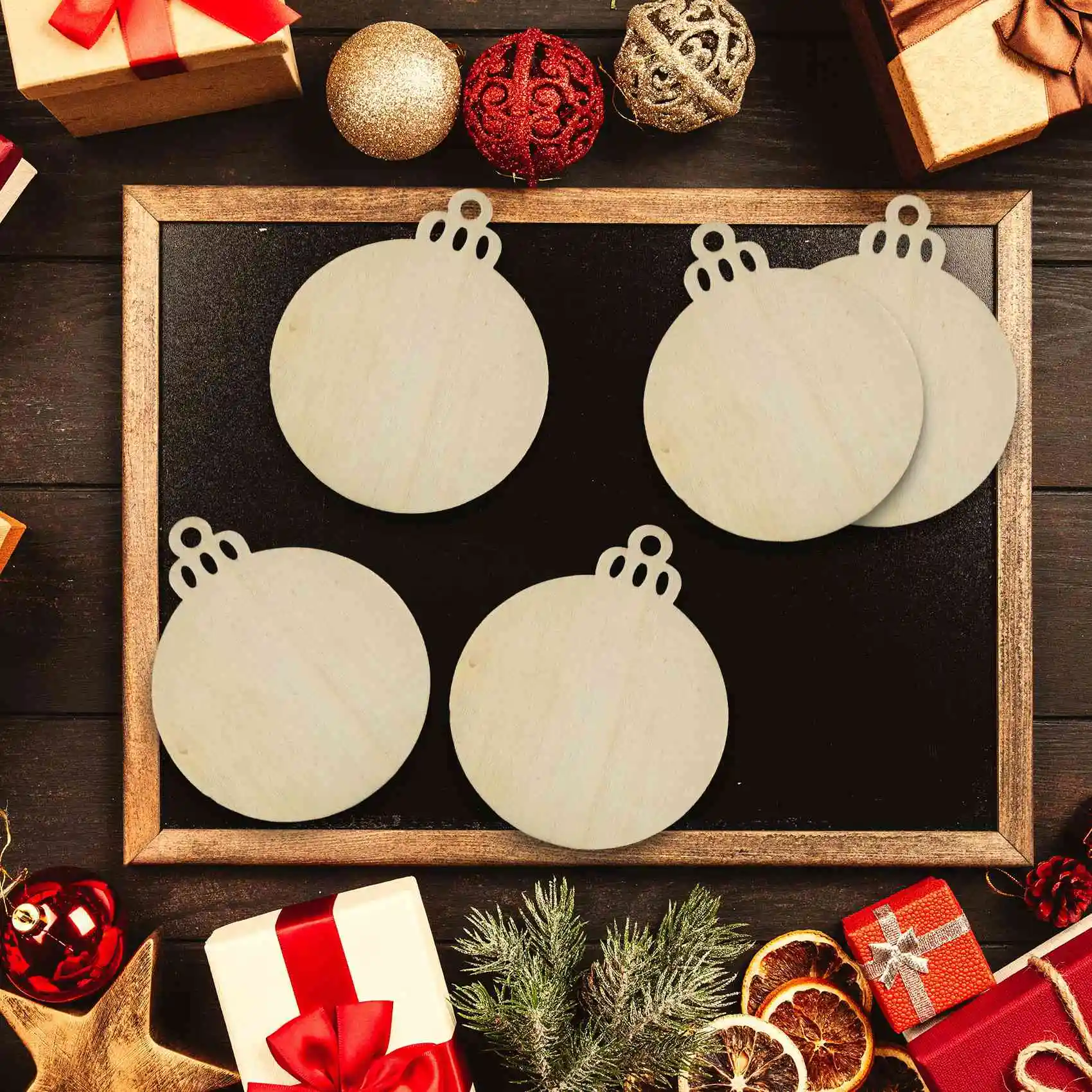 50pcs DIY Craft Wooden Round Bauble with 50pcs Twines to Paint, Unfinished Christmas Hanging Ornaments Natural Blank Wood Discs