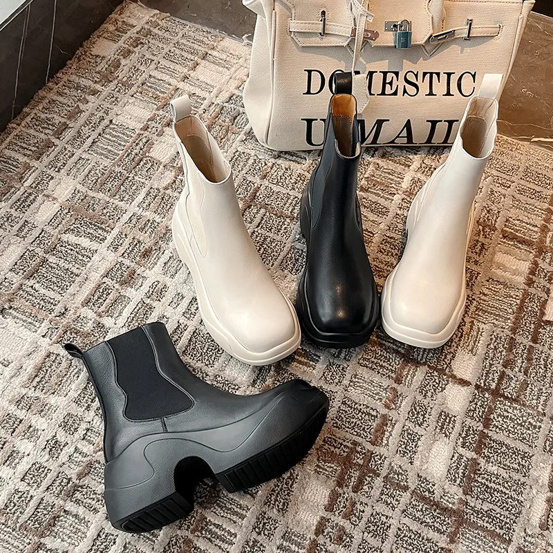 

Fashion Short Boots Women New High Quality Leather Round Head Casual Sports Platform Boots Daily All Match