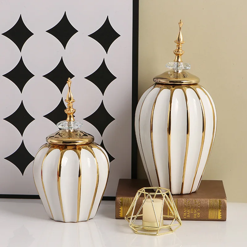 Light luxury ceramic vase craft ornament, general altar storage jar, model room decoration, Zhongdongfeng home jewelry