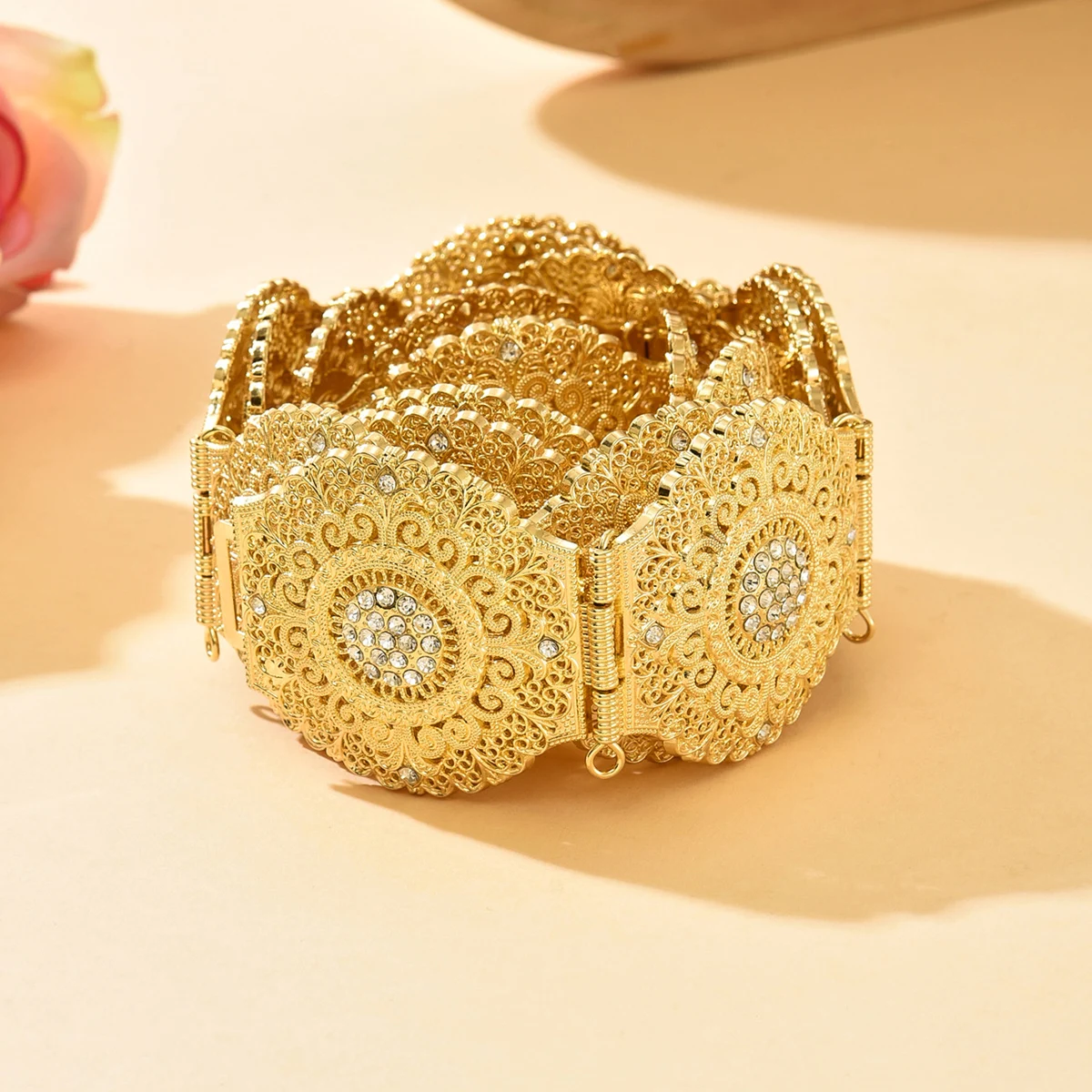 

European Algerian Women Luxury Gold Color Bridal Belt Hollow Round Metal Waist Chain Moroccan Style Wedding Dress Body Chain