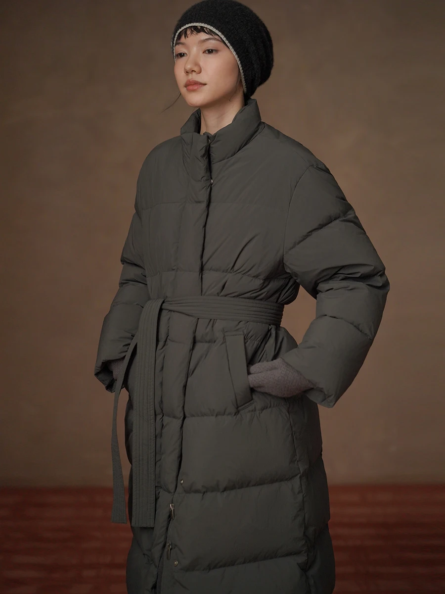 

Пуховик Hacikis Miss Matte Long Down Jaet 90 White Du Feather с воротником-стойкой, универсальный, теплый, прямого кроя, для повседневной носки