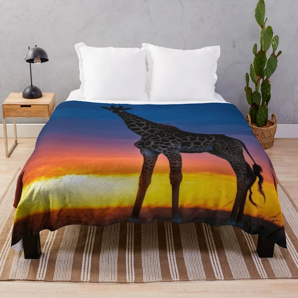 La Girafe, Reine de la Savane Throw Blanket valentine gift ideas Soft Beds Beautifuls Blankets