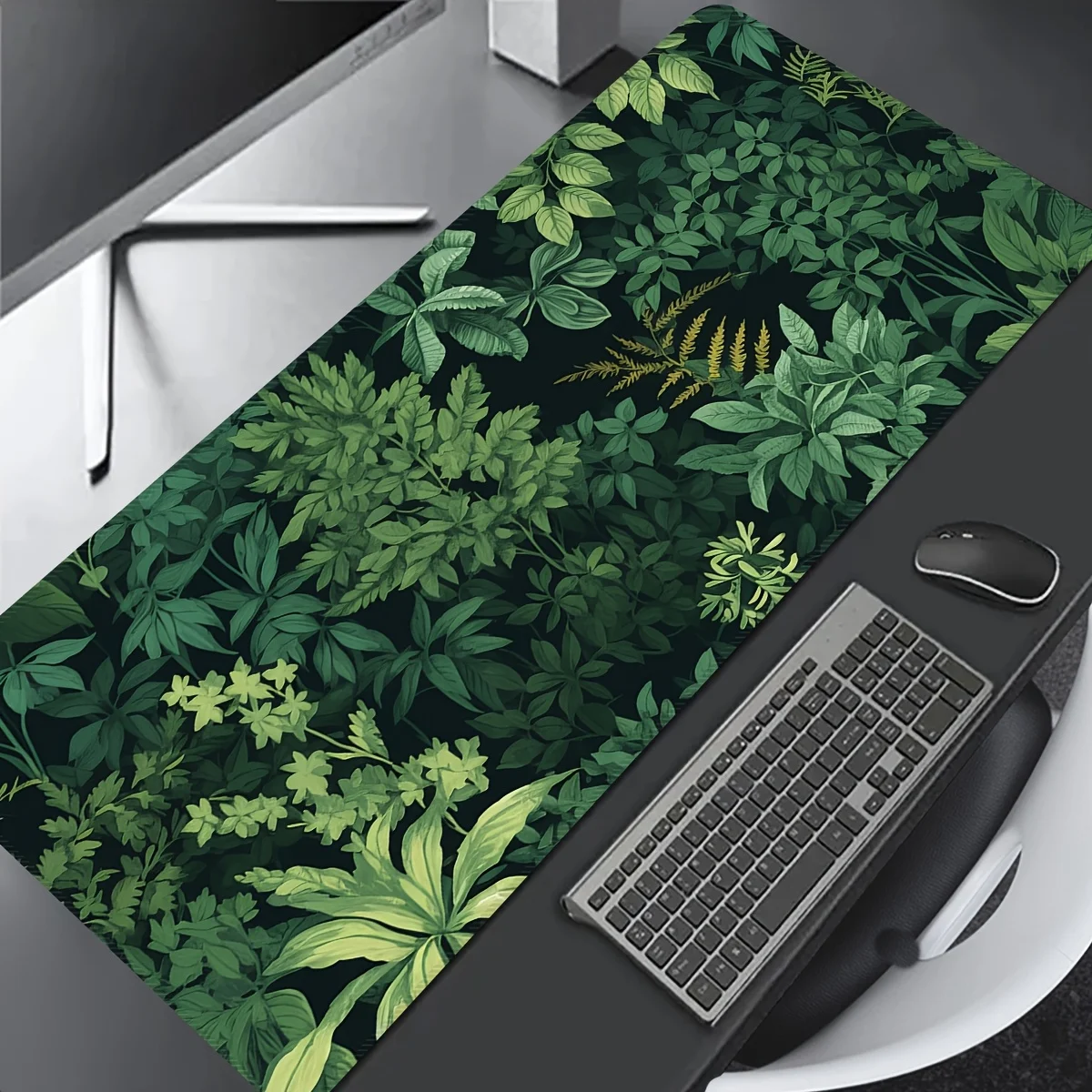 

Jungle Green Leaf Design Pattern Large E-sports Gaming Mouse Pads, Rubber Material Anti-slip Mouse Pad, with Precision Lock Edge