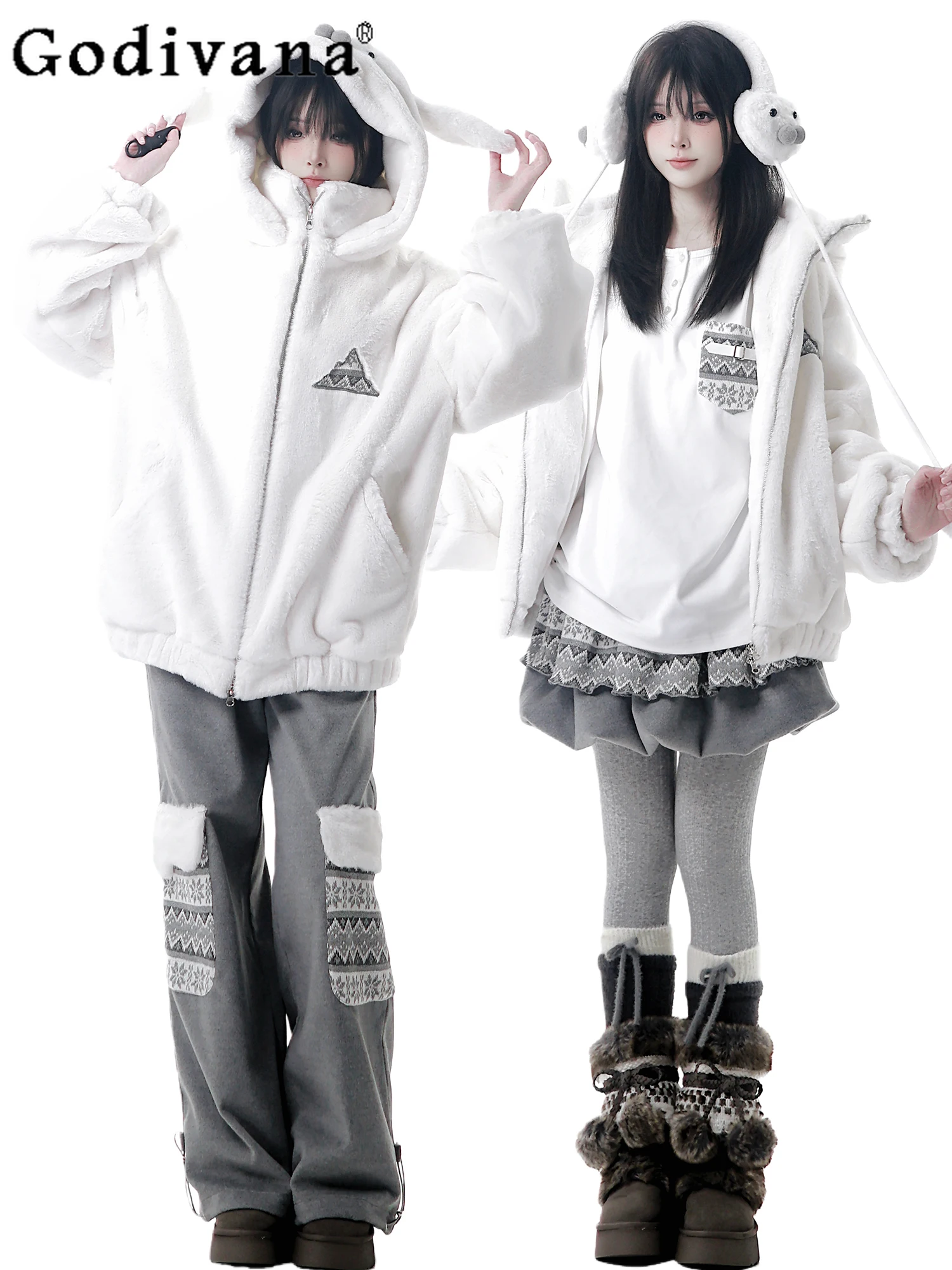 

Студенческий стиль, модная милая крутая плюшевая куртка из искусственного меха с капюшоном, зимняя новая студенческая куртка Y2K, свободная шуба, брюки-карго, верхняя юбка, комплект