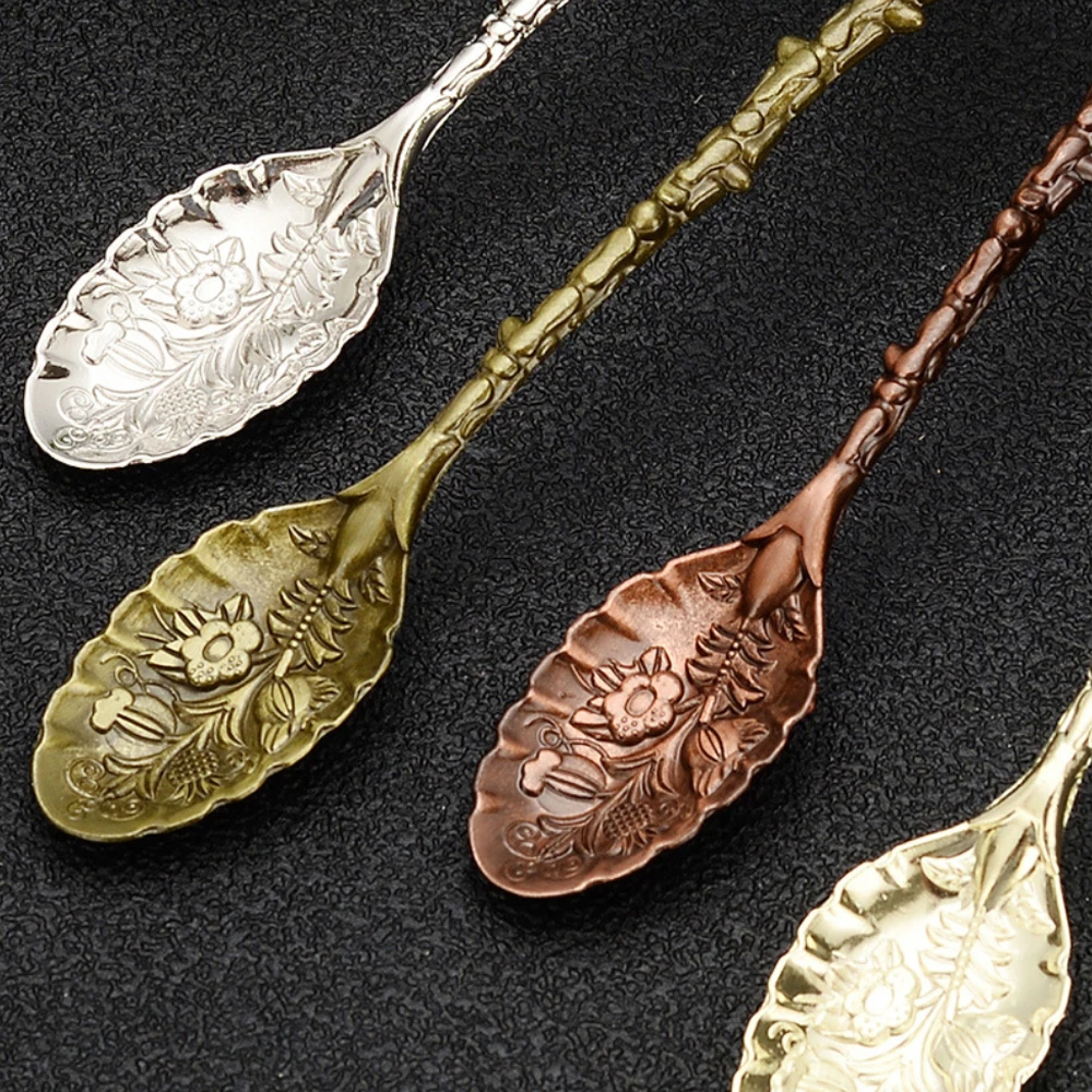 1/5PCS Tea Spoon Vintage Royal Style Creative Wholesale Ice Cream Dessert Spoon 2023 Mini Coffee Spoon Flatware Dessert