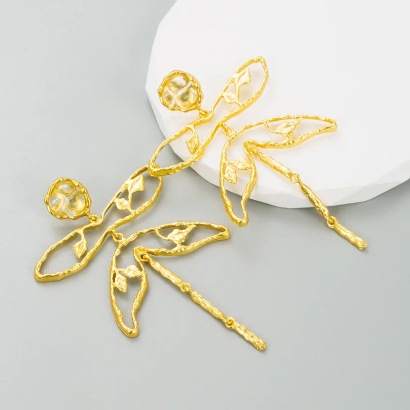 Vintage Temperament Gold Color Dragonfly Dangle Earrings for Woman Party Jewelry