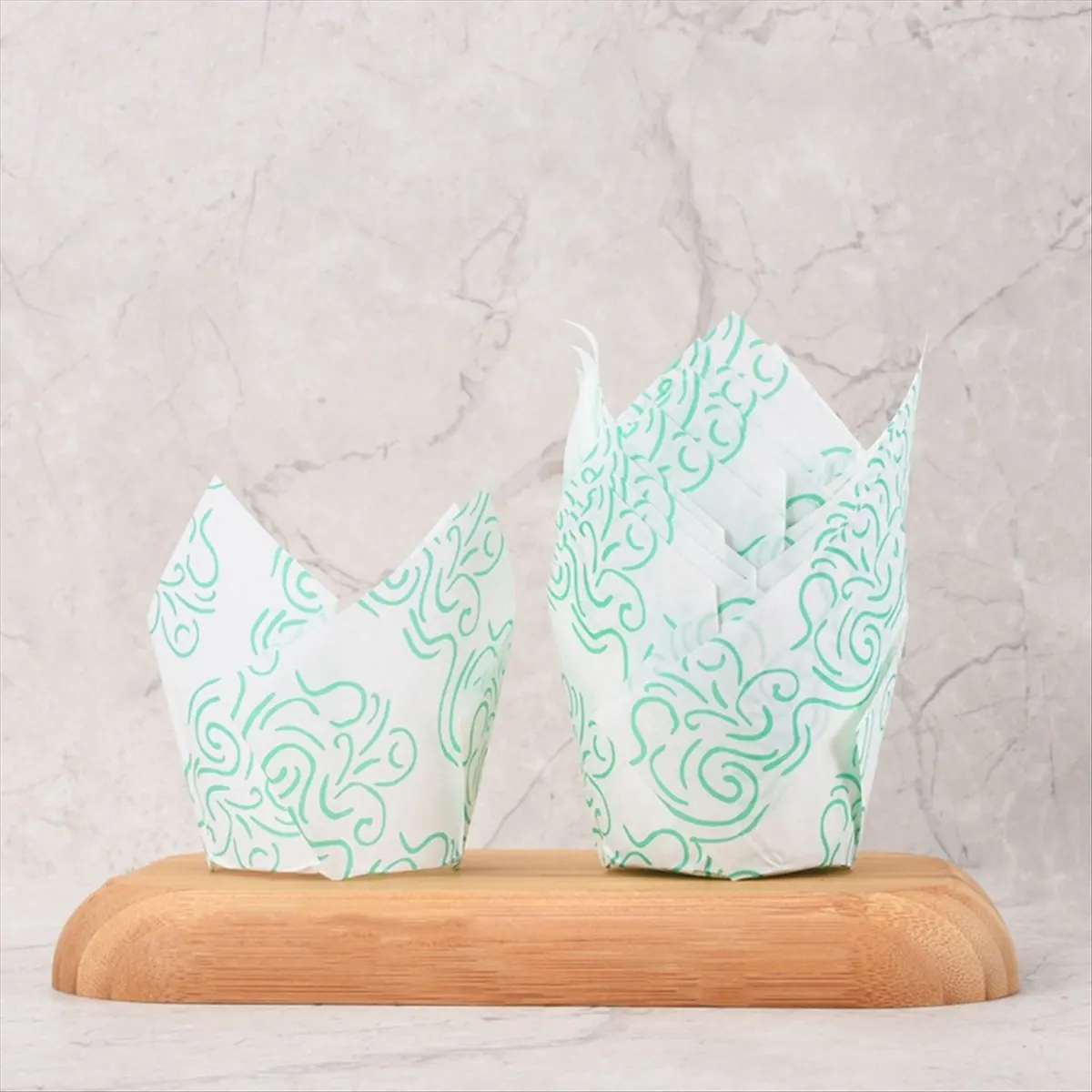 A95G 50PCS Newspaper Style Cupcake Liner Baking Cup for Wedding Party Tulip Muffin Cupcake Paper Cup Oilproof Cake D