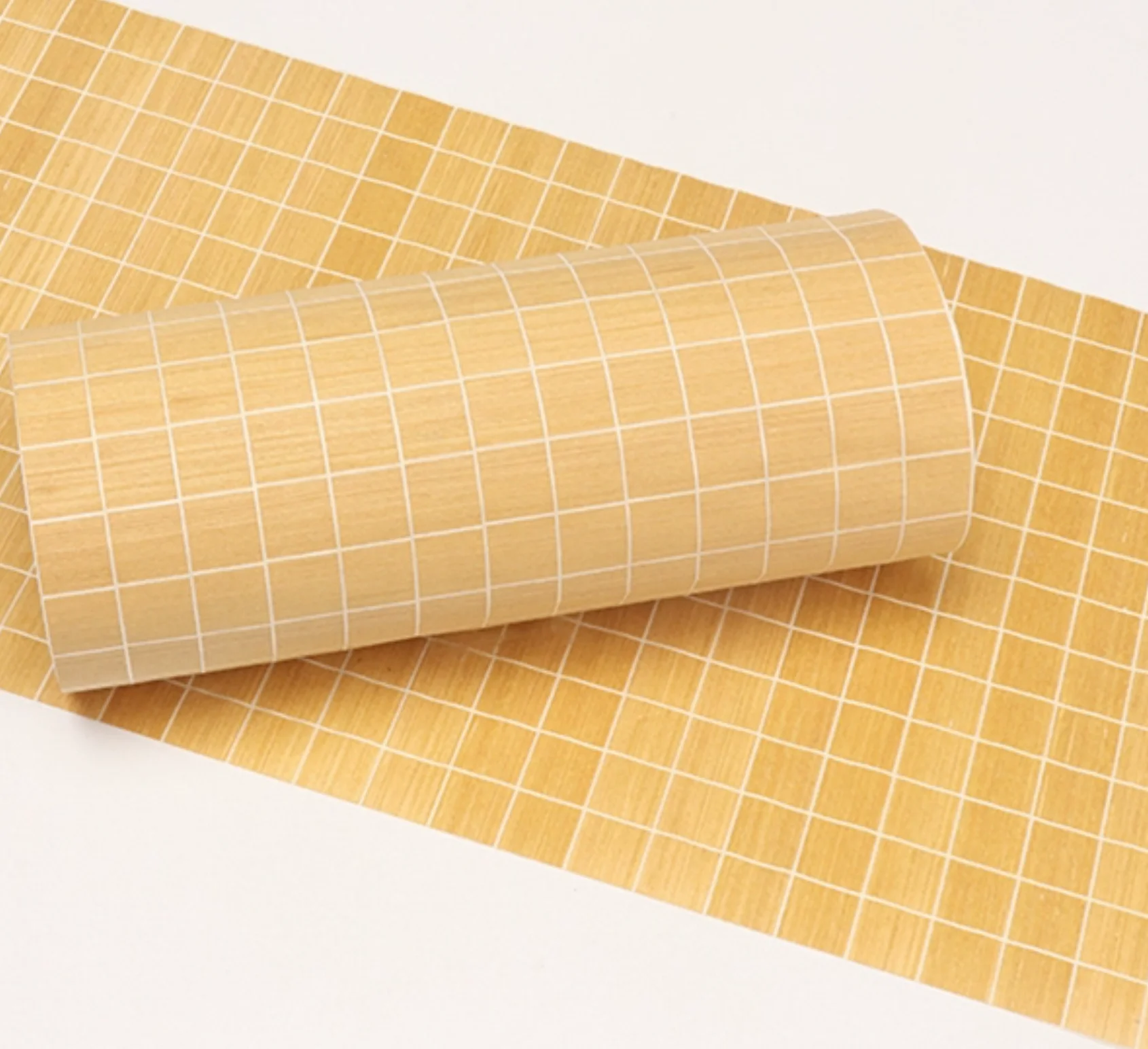 L:600mm Width:220mm T:0.25mm White Line Yellow Grid Handmade Veneer Sheets High End Fashionable Decoration