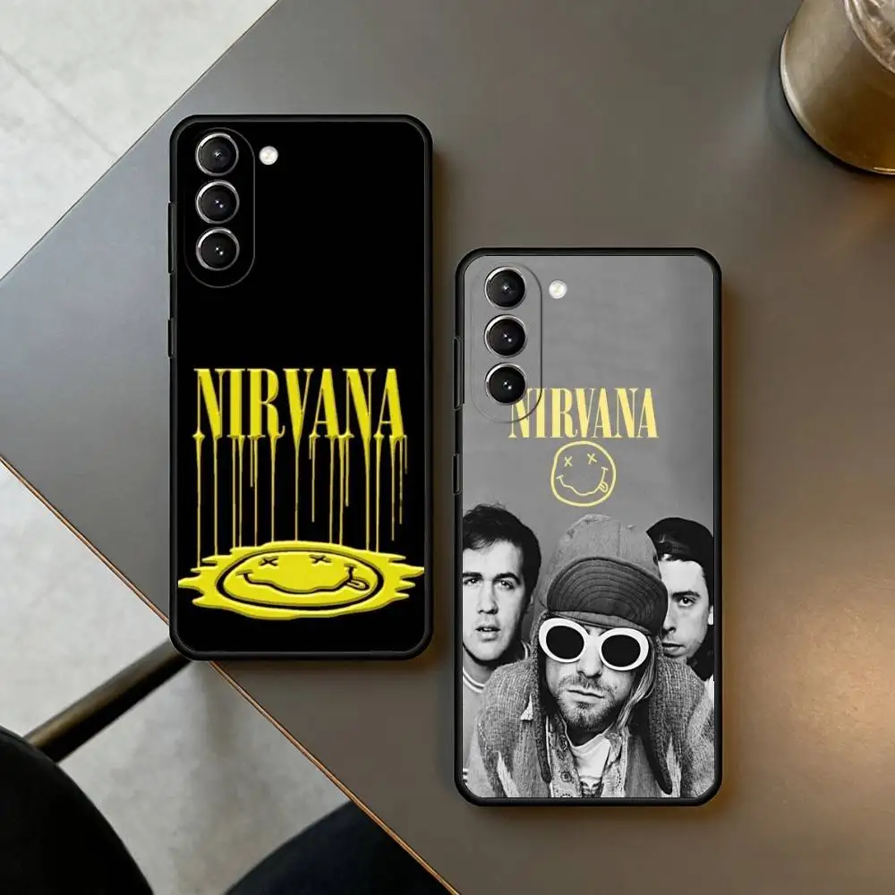 Rock Band N-Nirvana Fashion  Phone Case For Samsung S26,S25,S24,S23,S22,S21,S30,Ultra,Plus,Fe,Lite,Note,10,Black Cover