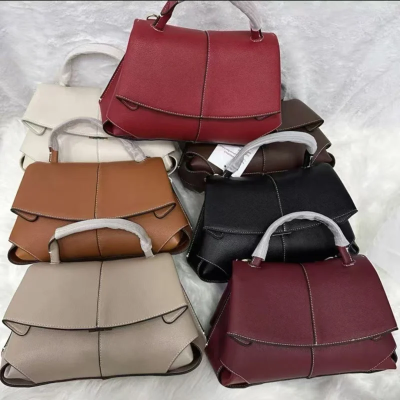 

2026 New Retro Simple Shoulder Bag - Elegant Solid Color Crossbody Handbag Versatile Commuter Bag for Women Fashion Casual Daily