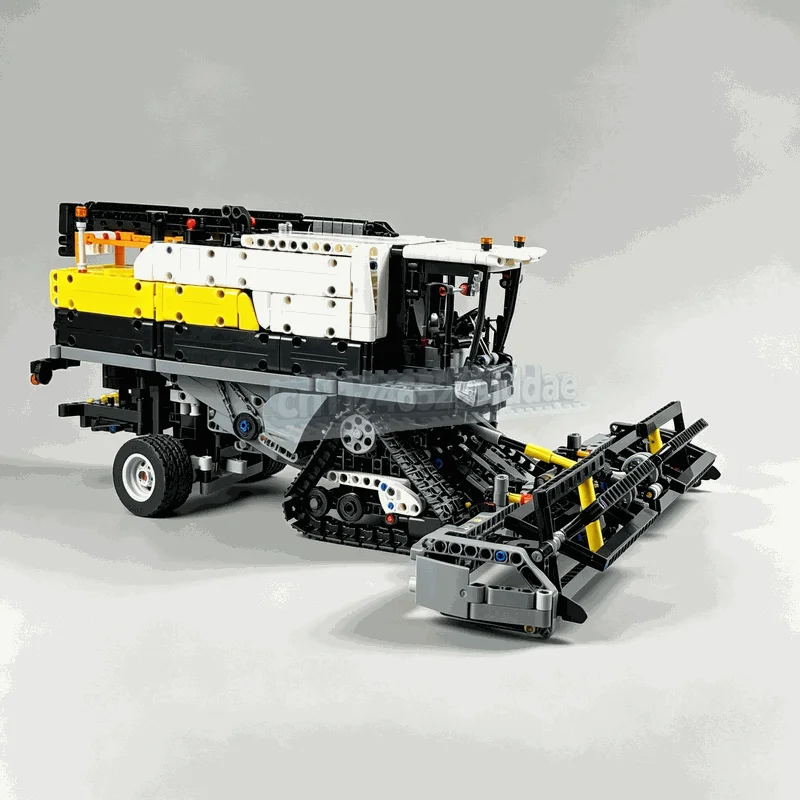 2171PCS Big Combine Harvester Trailer Farm Vehicle MOC Building Blocks Model Custom Agricultural Machinery DIY Assembly Toy Gift