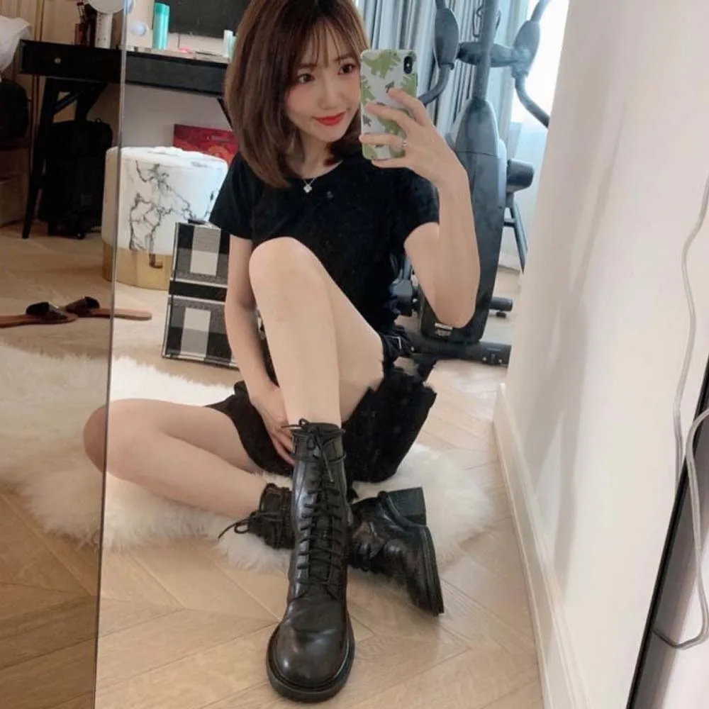 Рисунок 3 - Роскошная женская обувь высокого