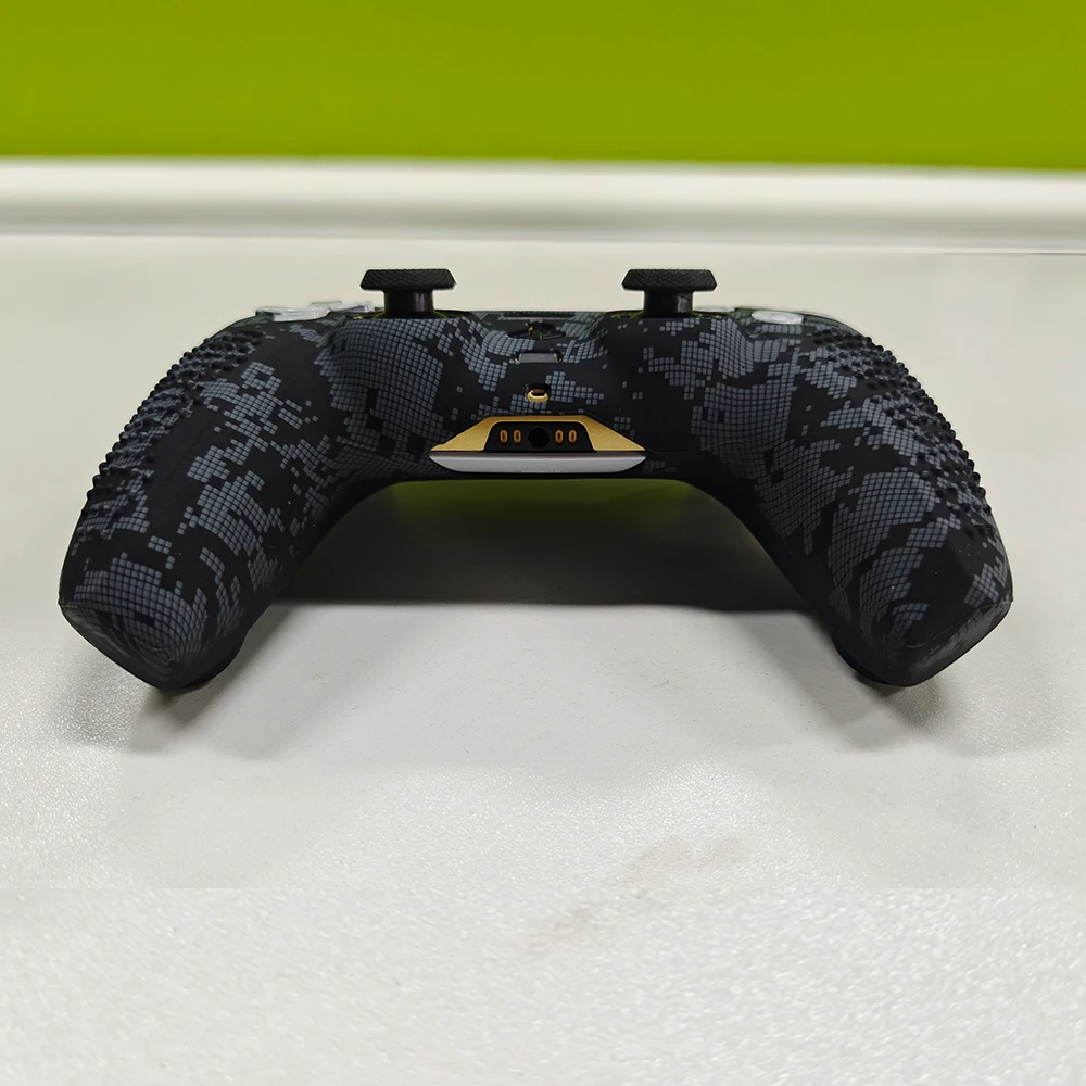 Thumbnail 4 - #33 Cheap PS5 Controller Skins Worth Buying