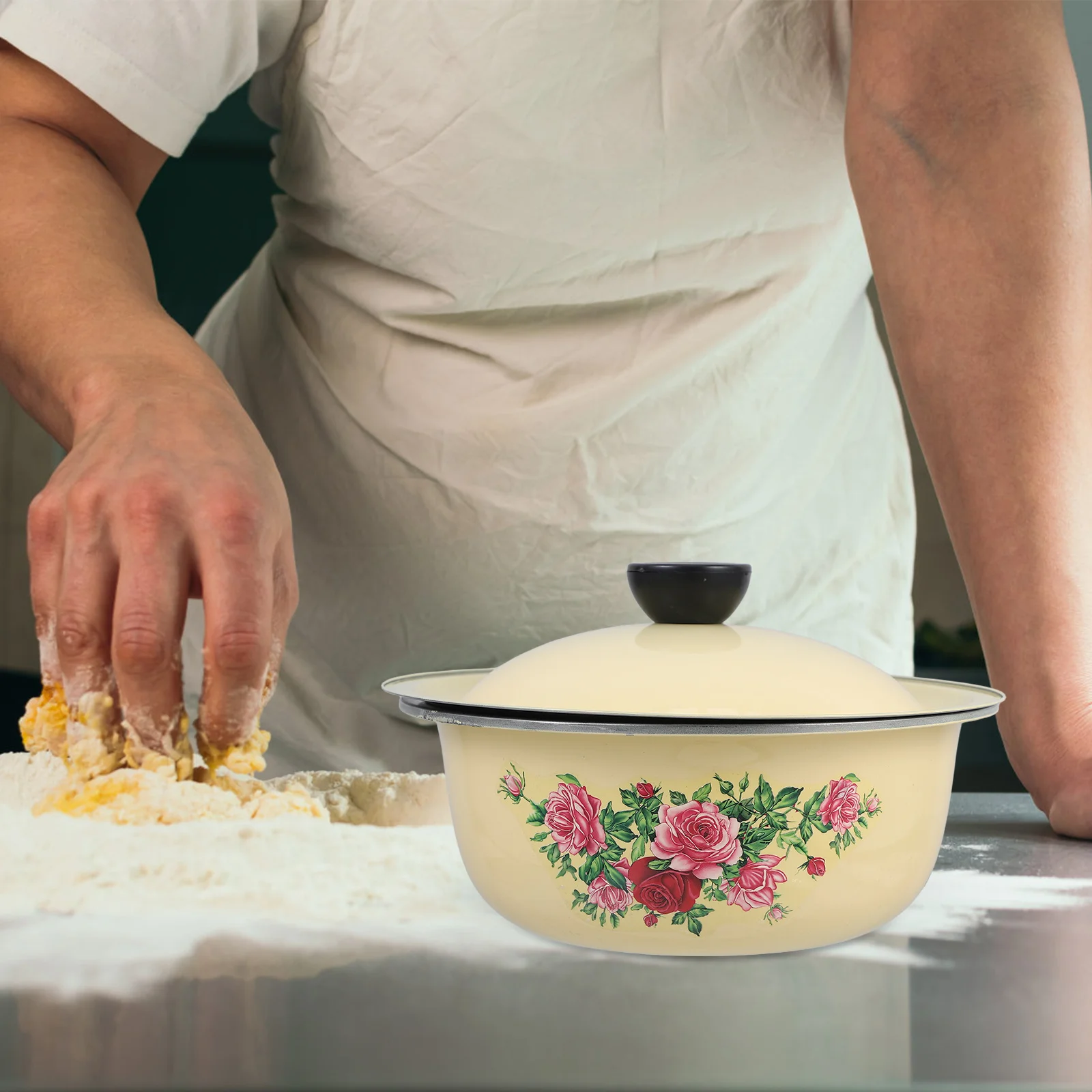 

Vintage Enamel Mixing Bowls 18Cm Lidded Multifunctional Dough Kneading Salad Serving Food Storage Bowl With Spout Kitchen