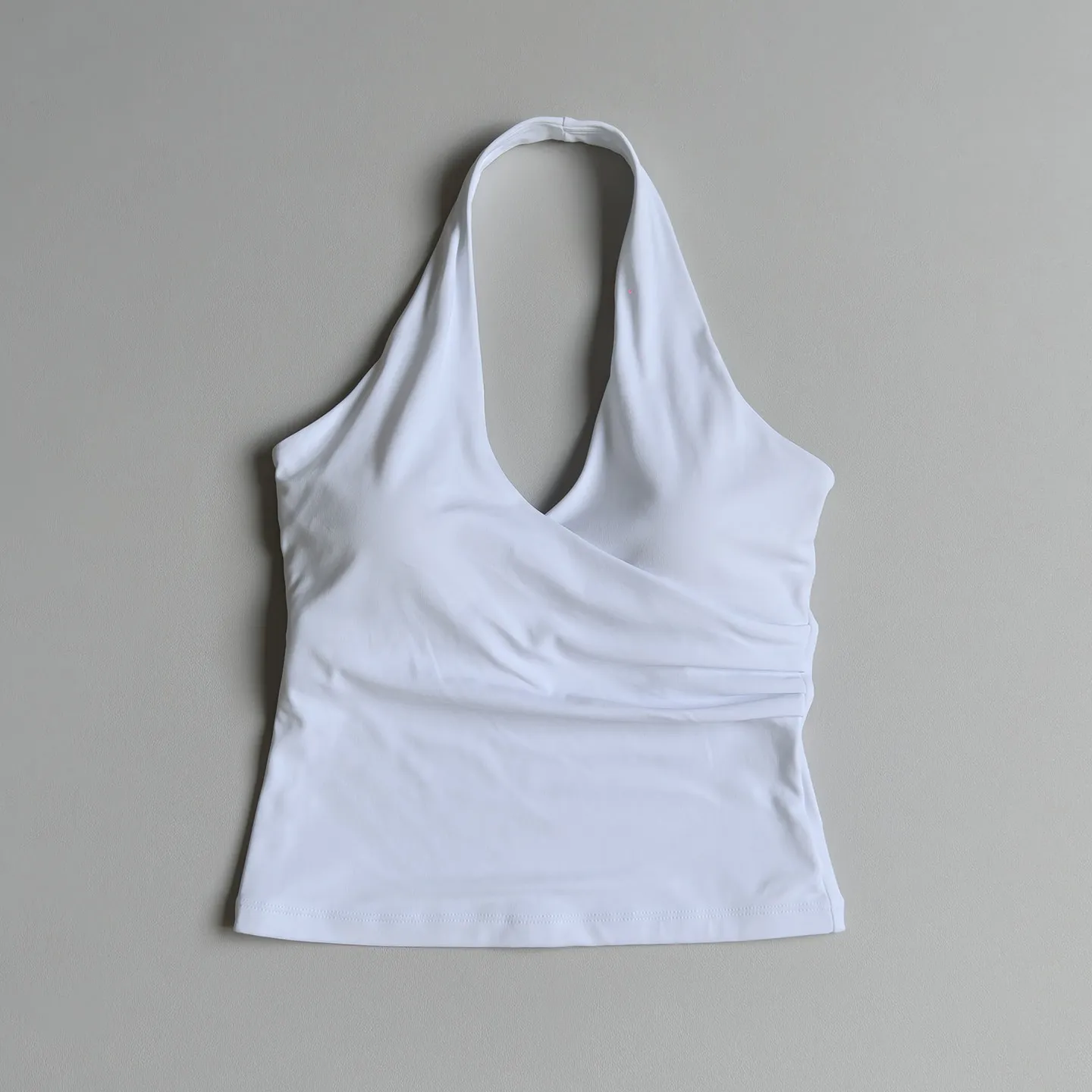 V-Ausschnitt, Neckholder, Yoga-Top, hochelastisch, bequem, atmungsaktiv, mit schickem Rückenausschnitt, figurformend, Sport-BH, für den Außenbereich geeignet. – Detail 5