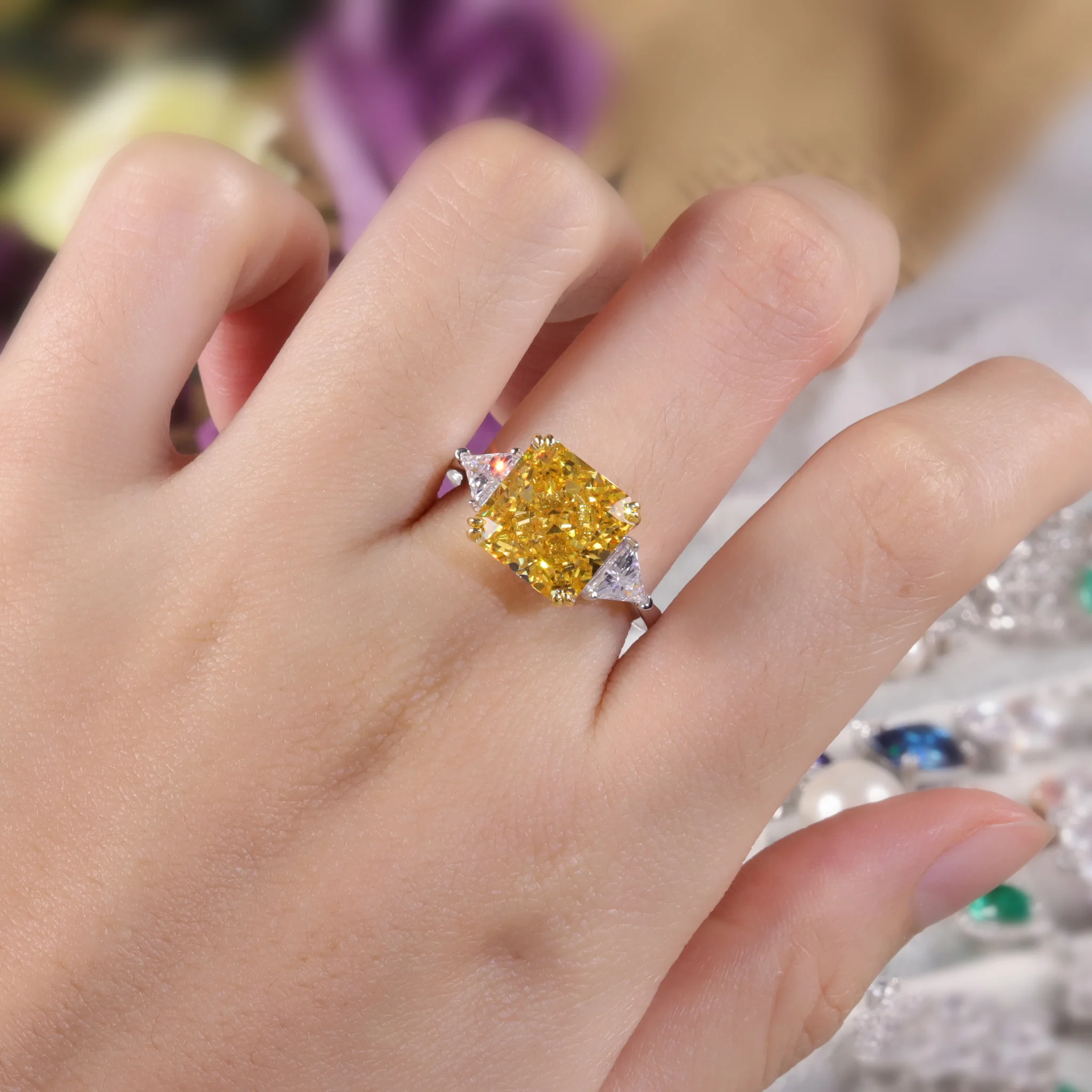 GEM'S BALLET Luxury Diamond-fire CZ- Fancy Vivid Yellow Engagement Rings 925 Sterling Silver Handmade Statement Ring