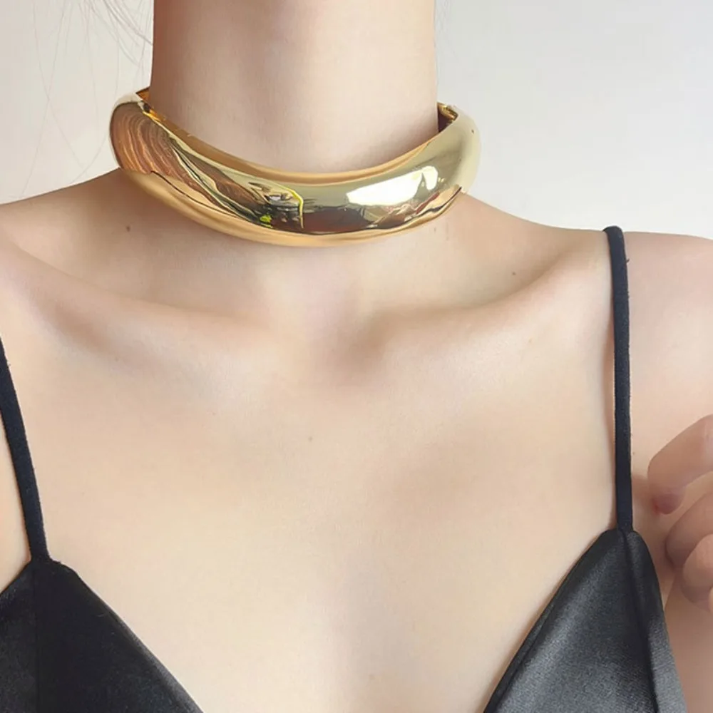 Exaggerated Metal Irregular Choker Big Waterproof Open Cuff Necklace Twisted Chain Torques Choker Women