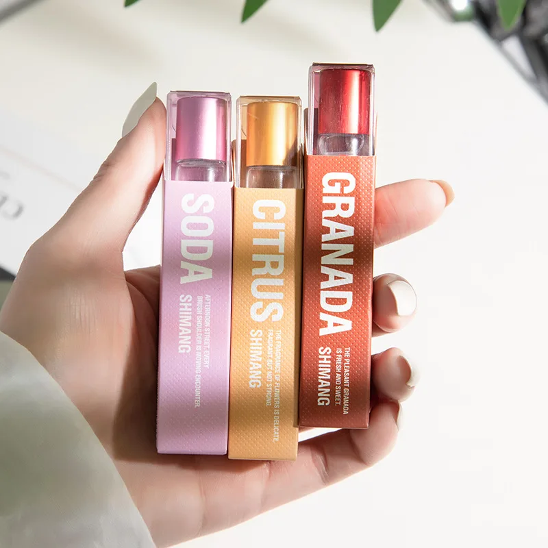 Women Roll-on Perfume Delicate Energetic Pheromone Love Attracts Lightly Scented Portable Perfume for Neck Ears Wrists Chest