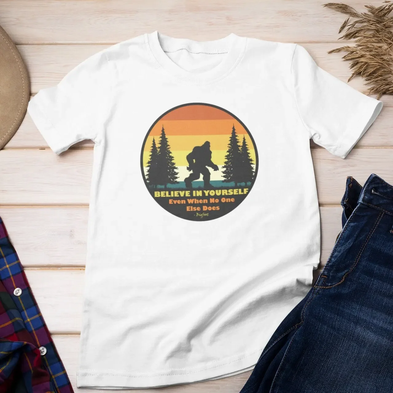 مضحك بيج فوت تي شيرت صدق بنفسك