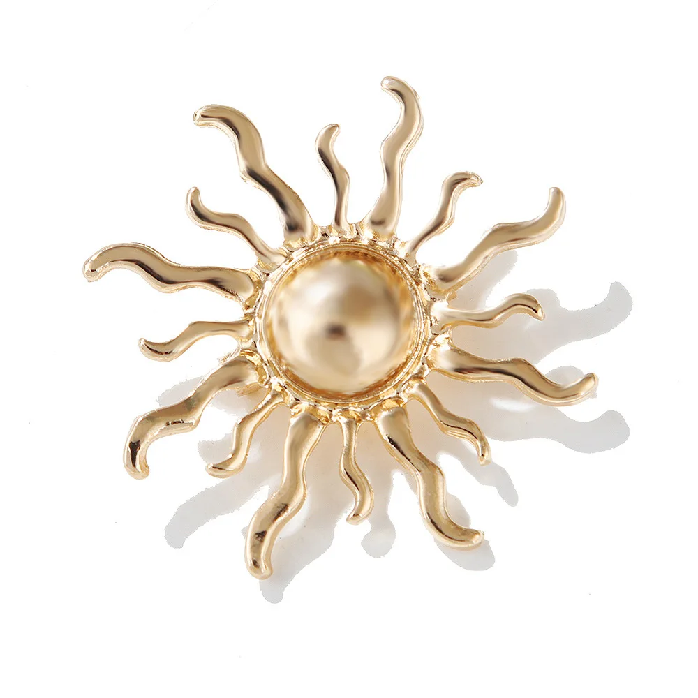 Fashion Sun Metal Retro Women Men Brooch Pin Sunflower Accessories Jewelry For Lady Gold Color Pins Vintage Clothing Gift