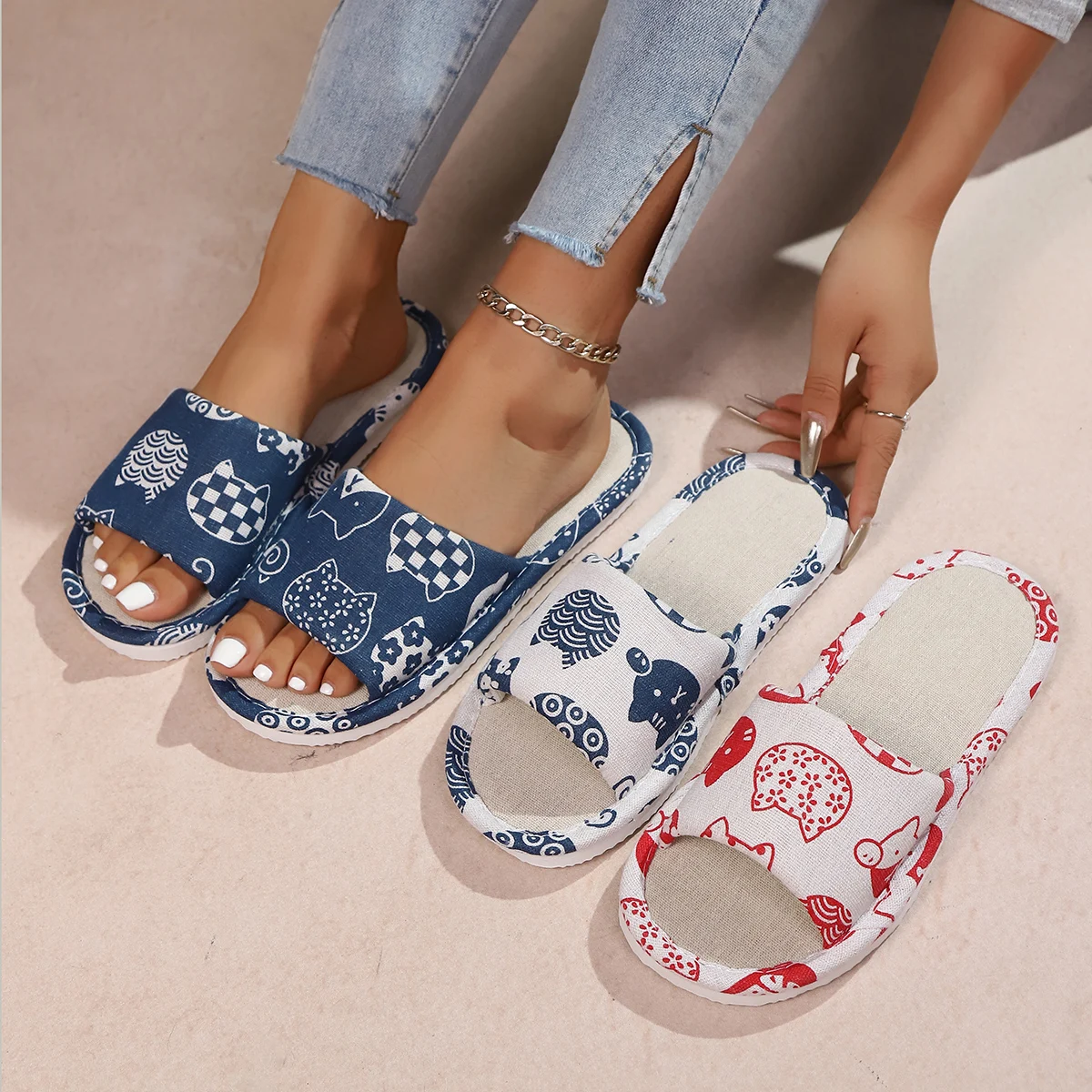 

Ladies' Animal Patterned Linen Slippers Cute Cat Design Indoor Summer Spring Autumn Comfortable Footwear Random Print