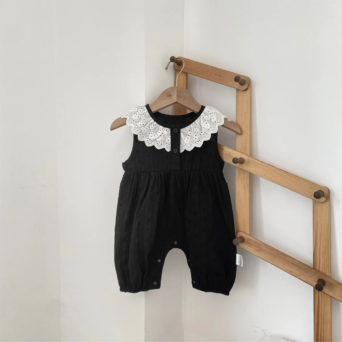 2026 Summer New Baby Girl Cute Lace Collar Romper Solid Newborn Infant Sweet Hollowed Out Jumpsuit Cotton Toddler Clothes 0-24M
